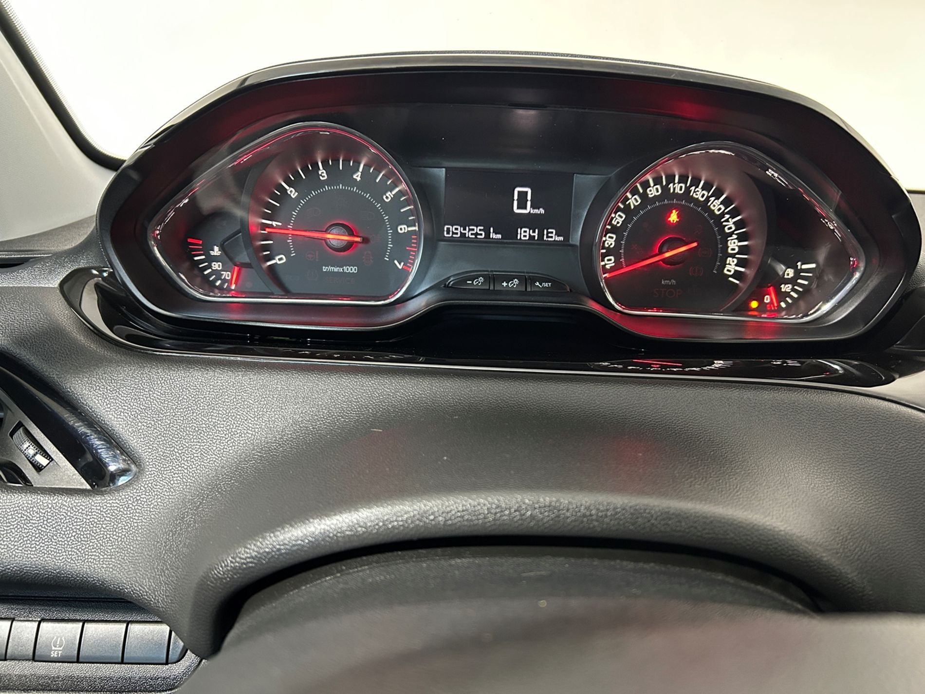 Peugeot 208 5p 1.2 puretech Active 82cv - Autoviemme