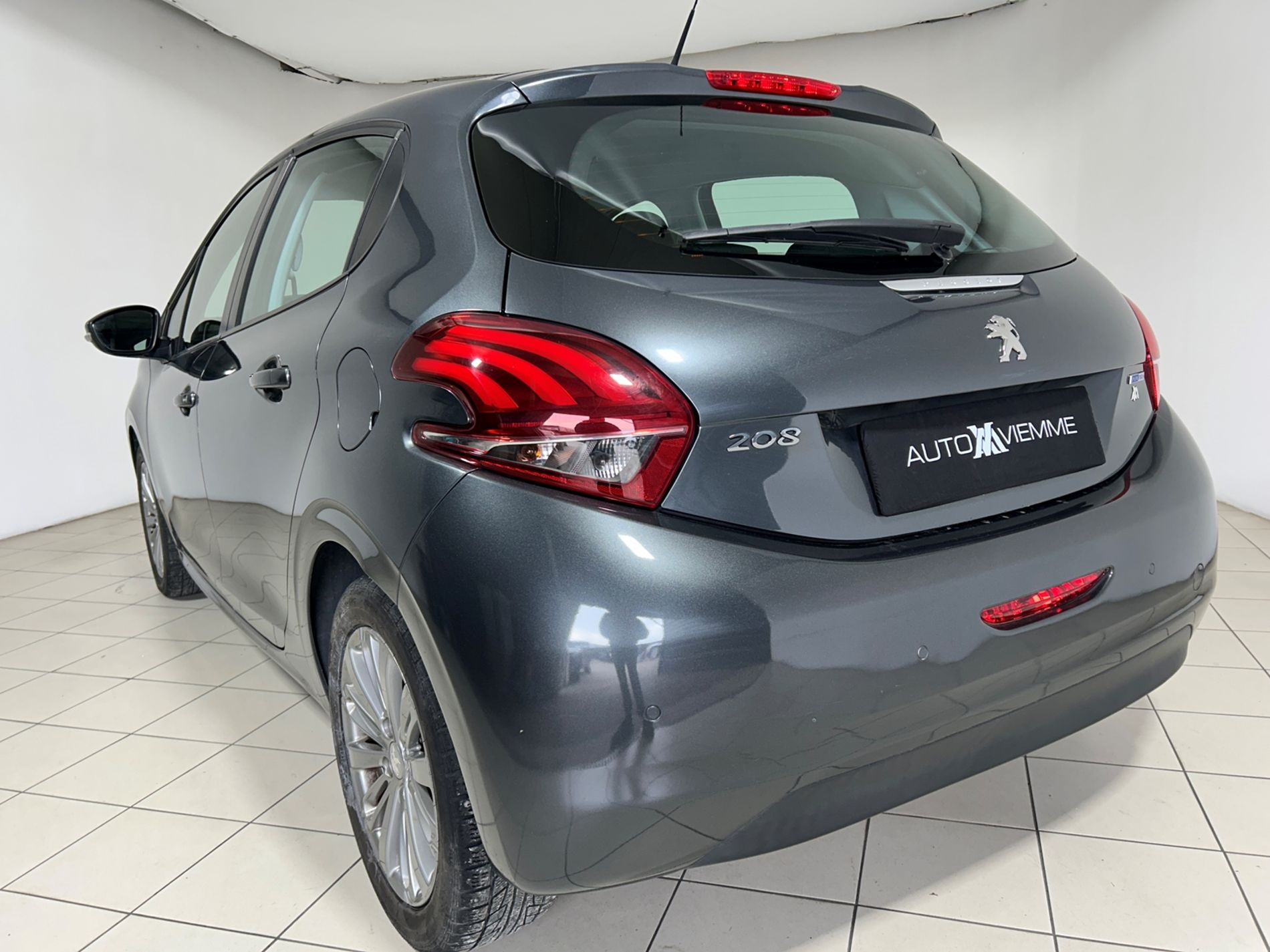 Peugeot 208 1.2 Active 82 cv per commercianti - Autoviemme