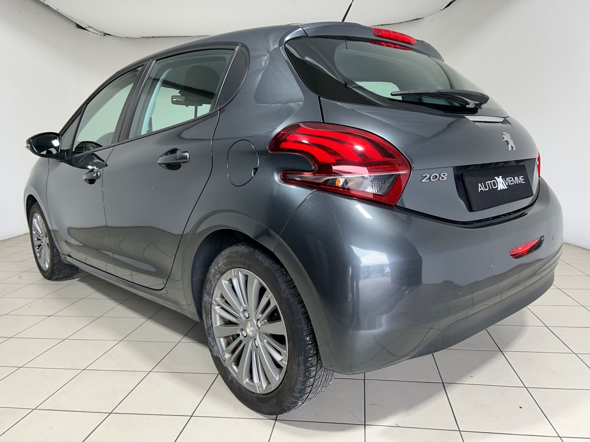 Peugeot 208 1.2 Active 82 cv per commercianti - Autoviemme