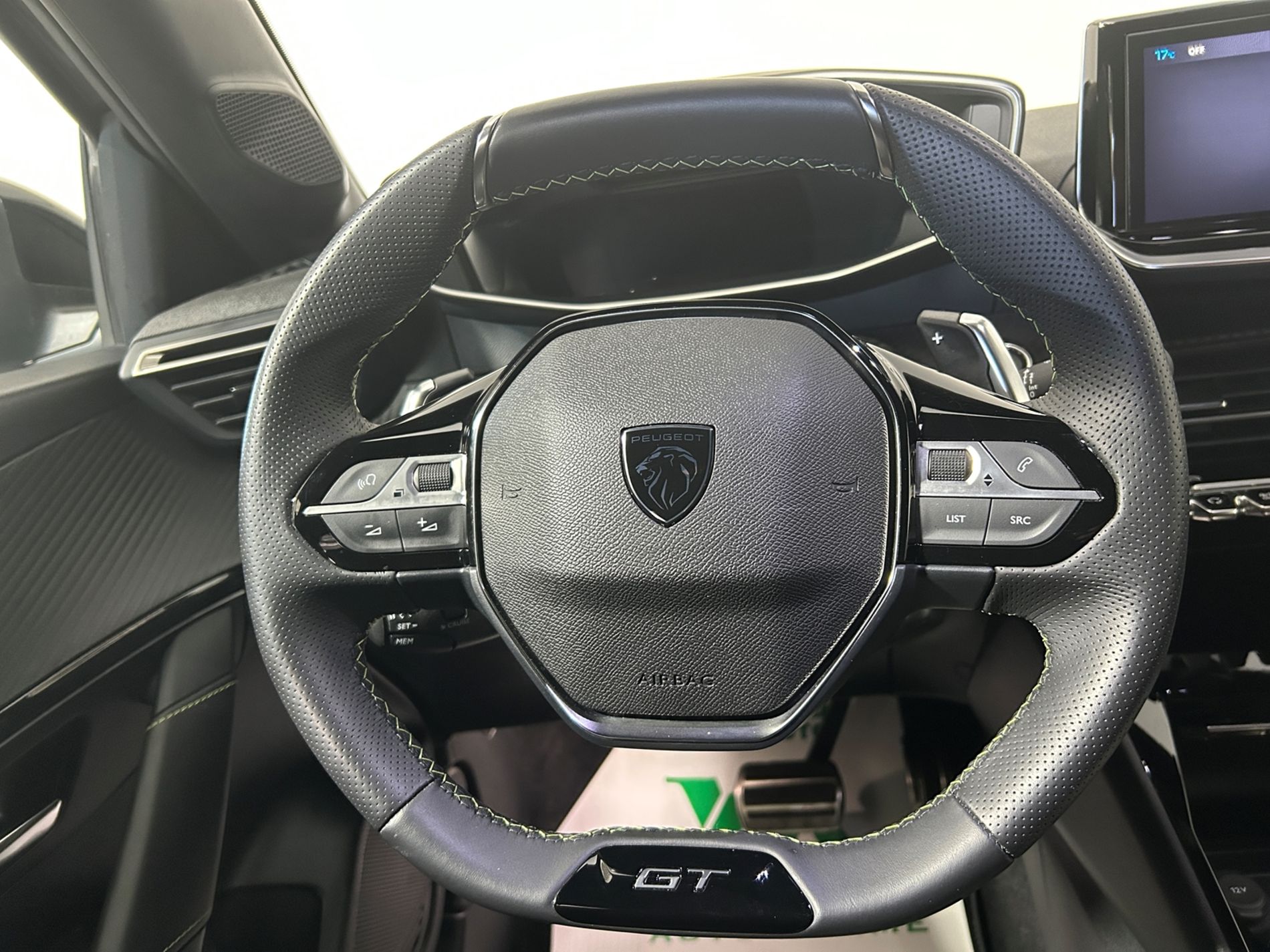 Peugeot 208 1.2 hybrid GT 145 cv e-dcs 6 - Autoviemme