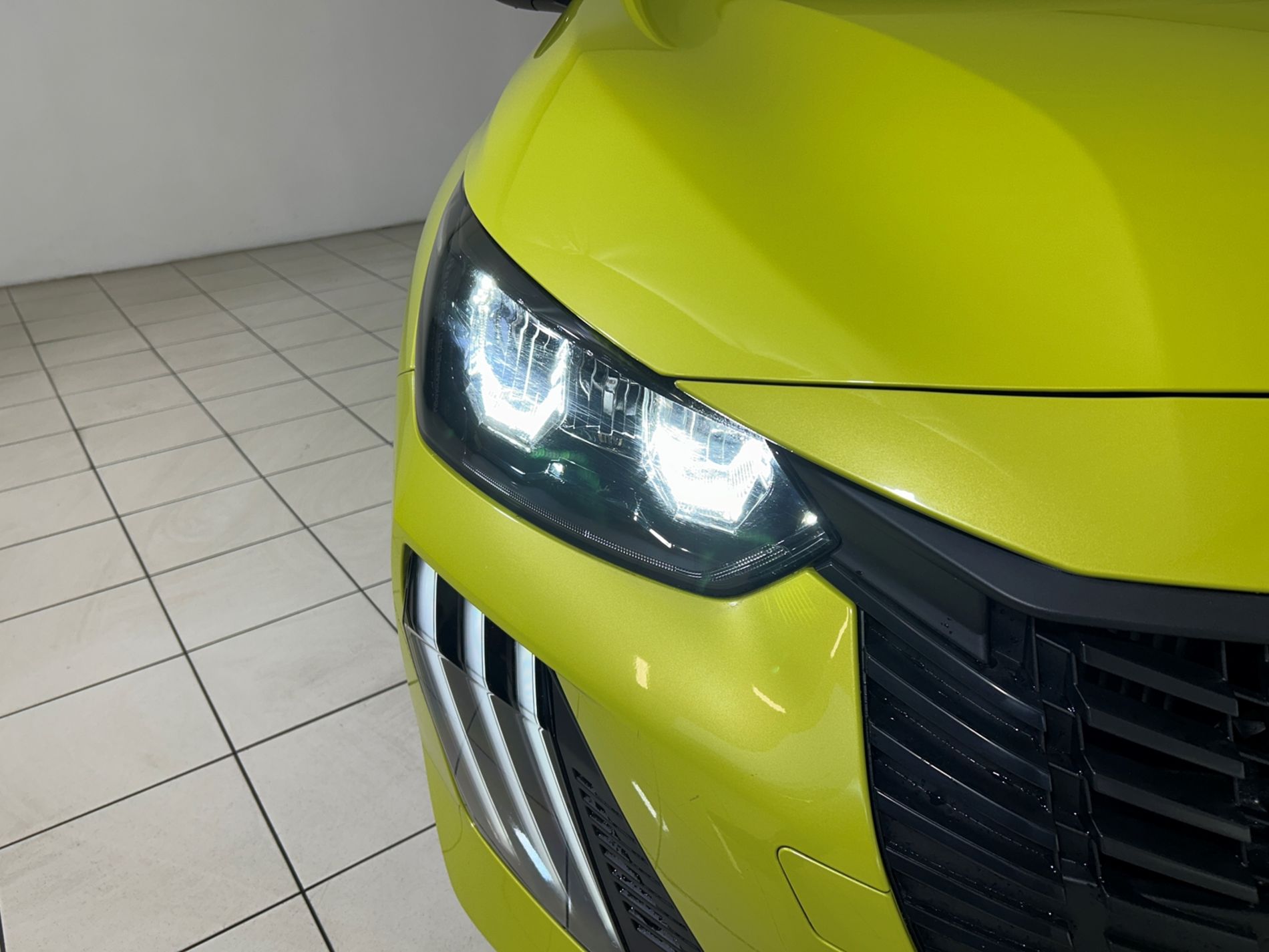 208 1.2 puretech Active s&s 100cv - Autoviemme