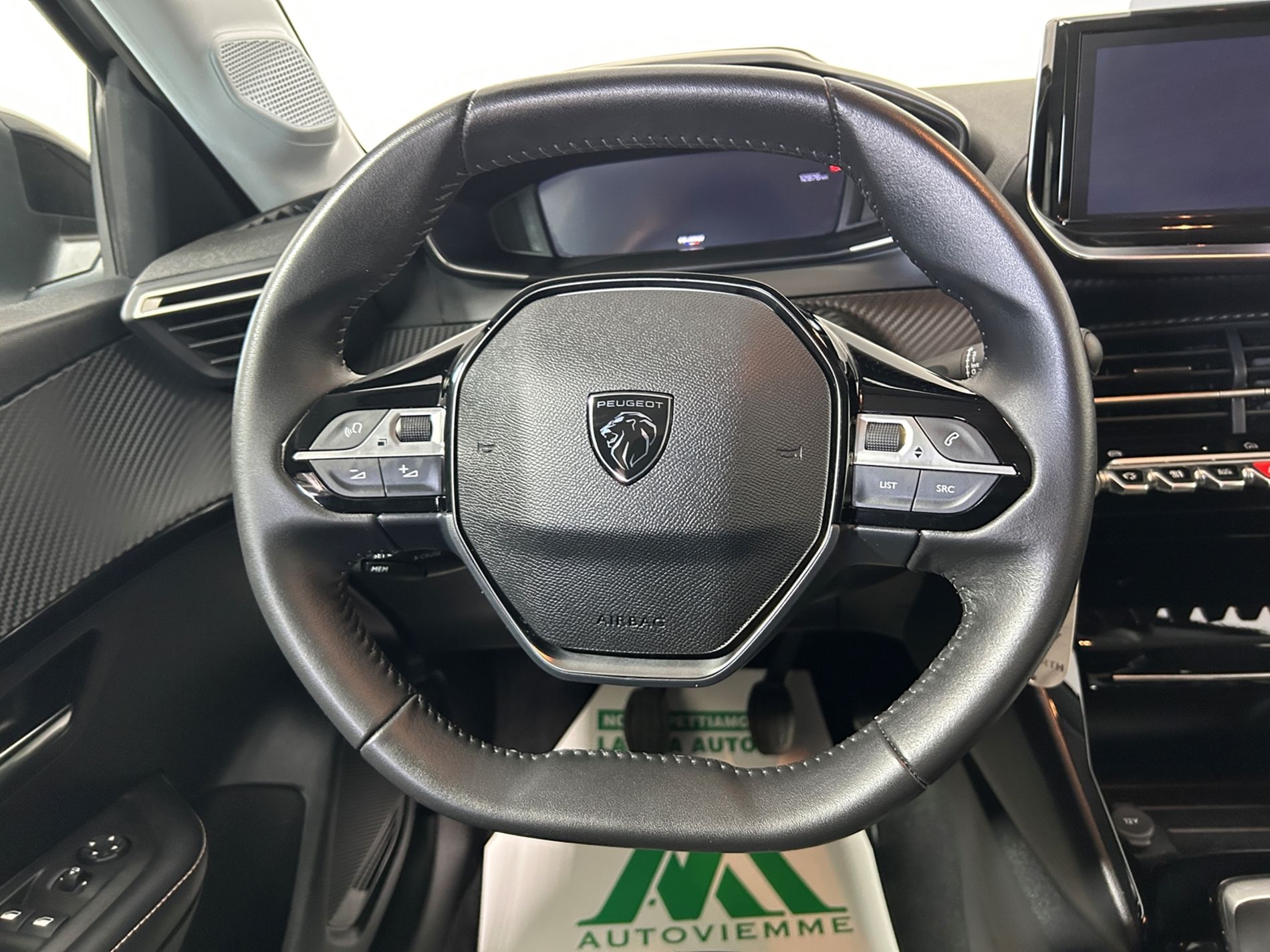 Peugeot 208 1.2 hybrid Allure 100 cv e-dcs 6   - Autoviemme