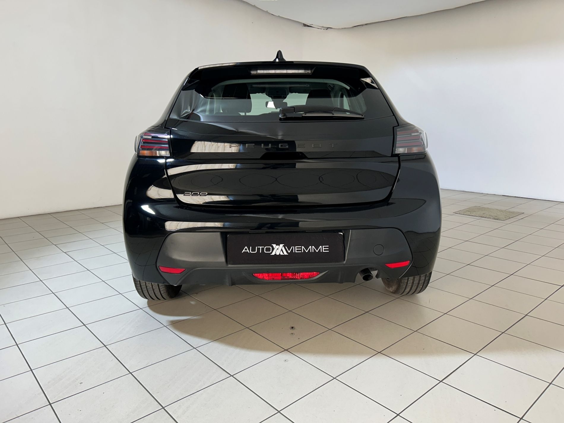 Peugeot 208 1.2 Active s&s 100cv - Autoviemme