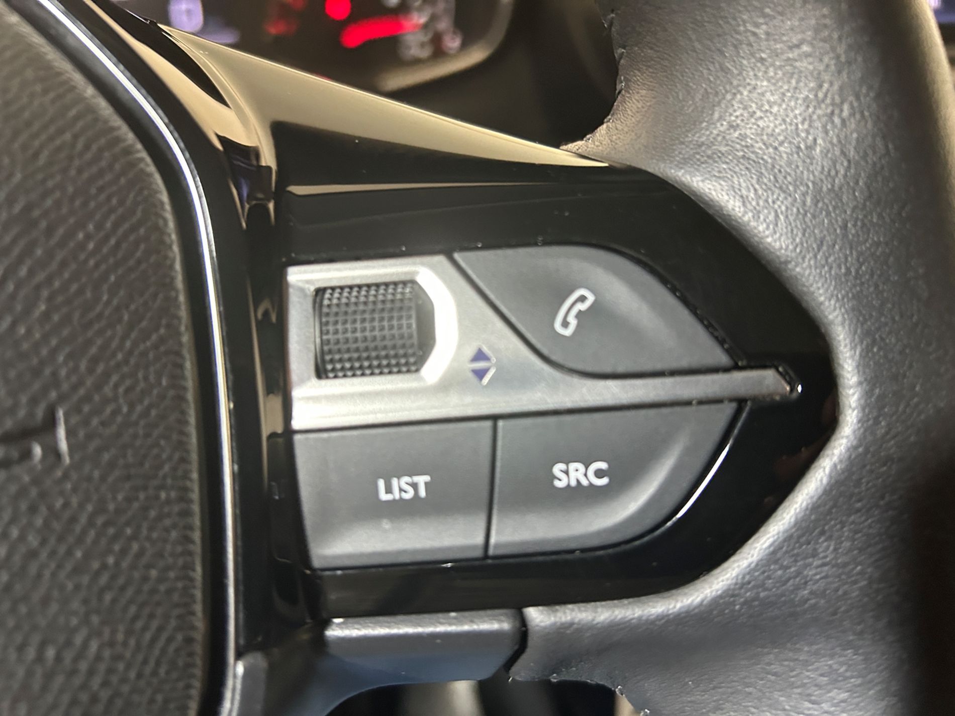 Peugeot 208 1.2 Active s&s 100cv - Autoviemme