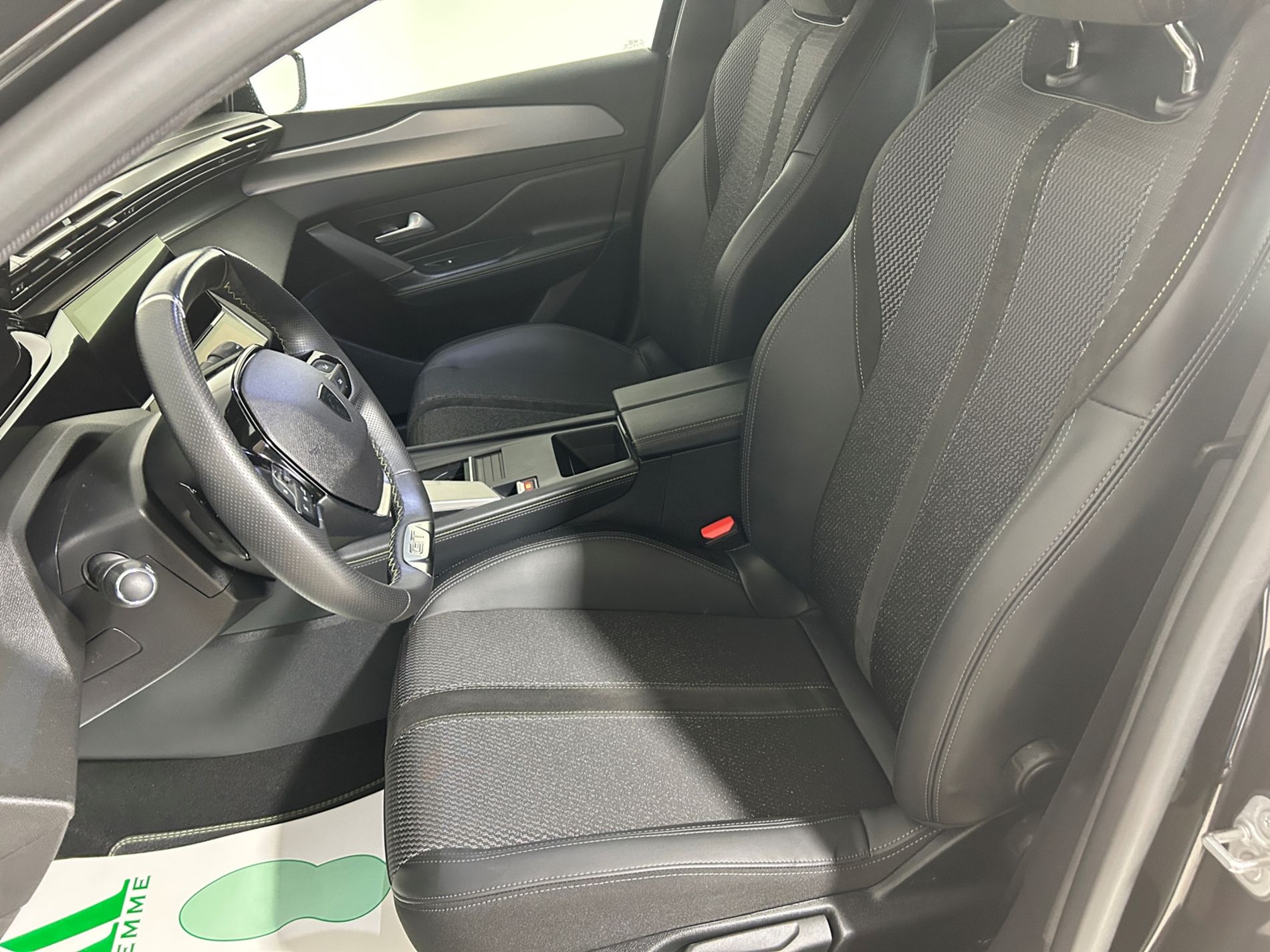Peugeot 308 1.2 hybrid GT 145cv e-dcs 6 - Autoviemme