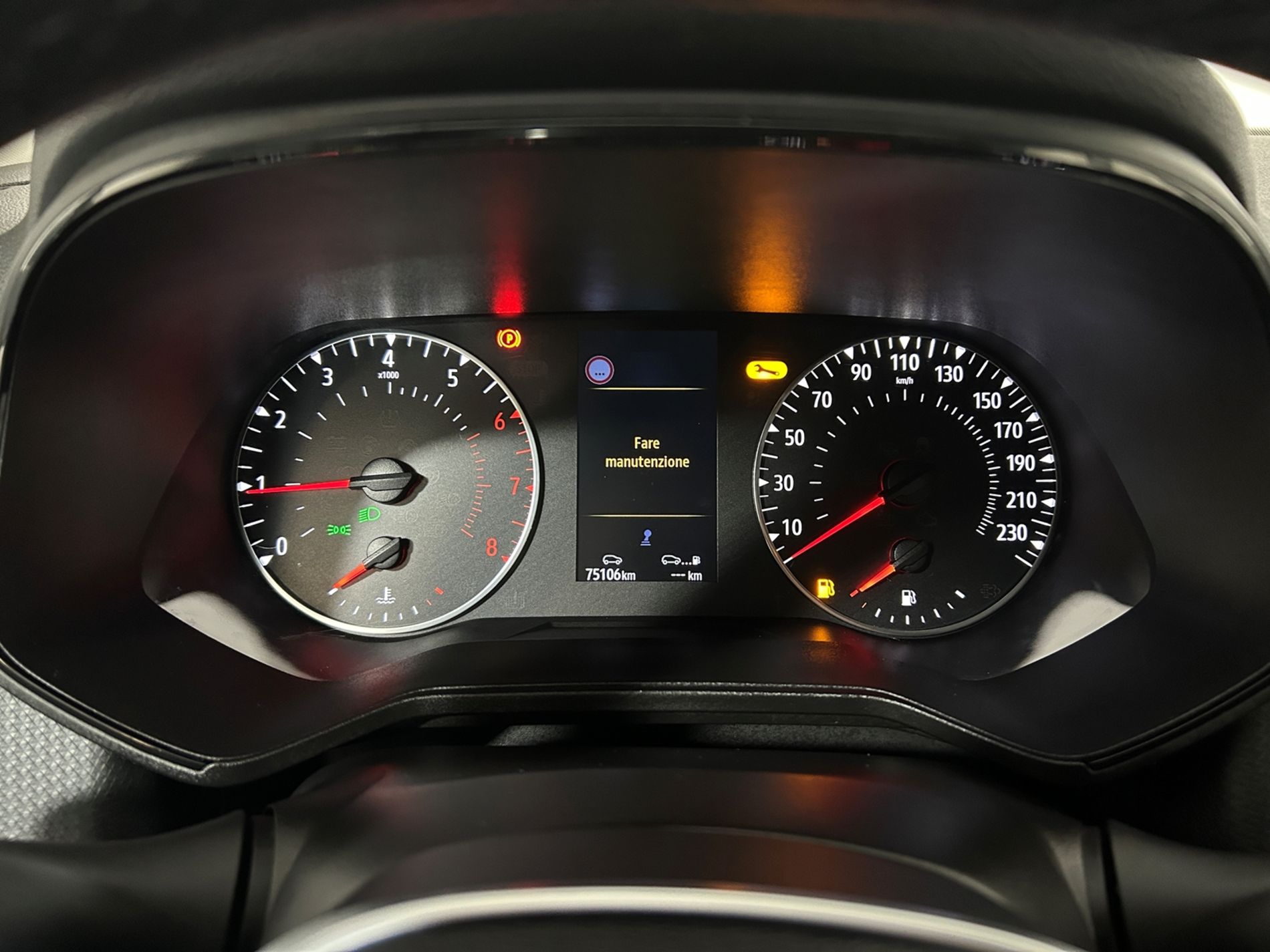 Clio 1.0 Business 90cv - Autoviemme