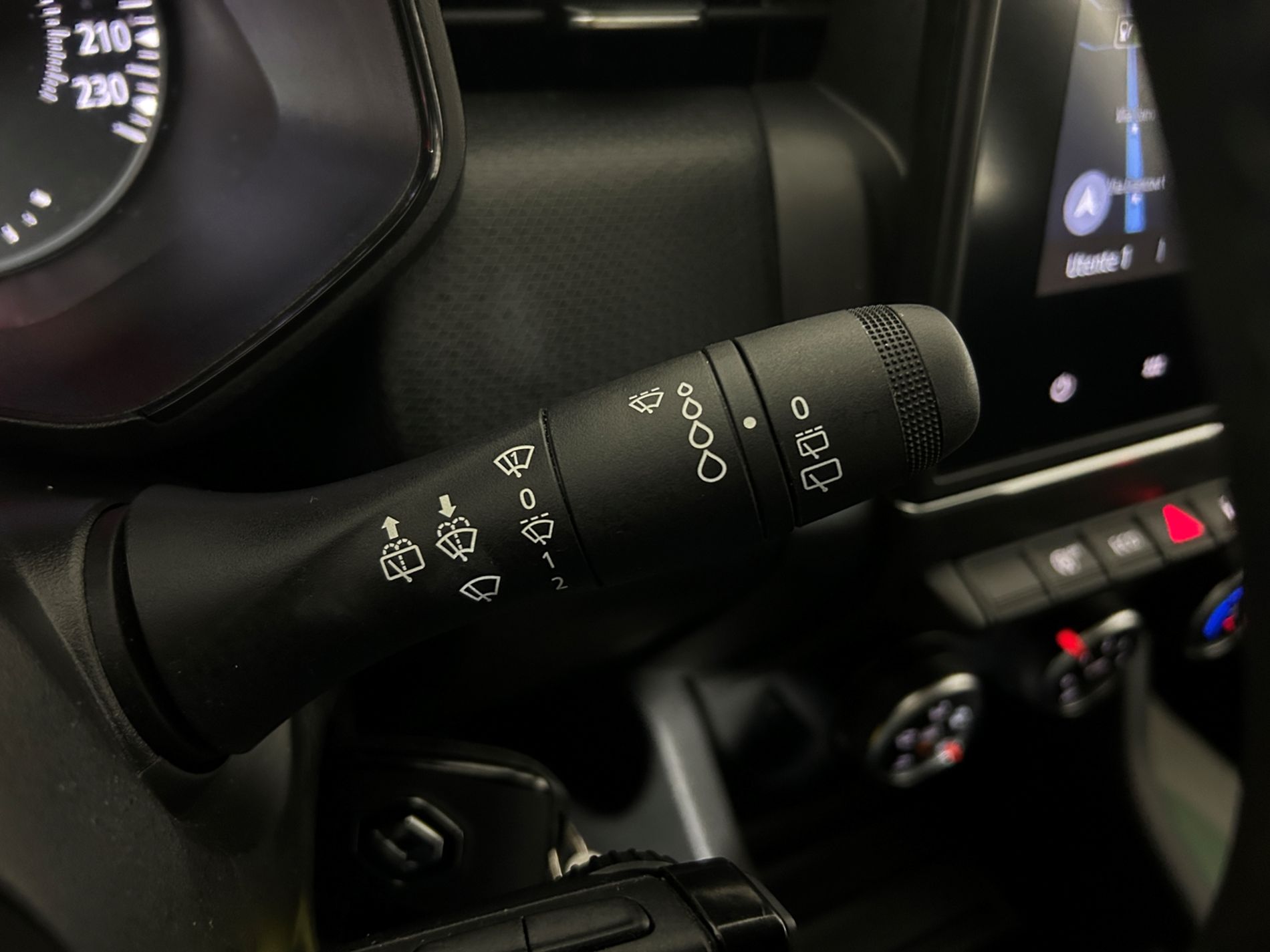 Clio 1.5 Business 100cv - Autoviemme