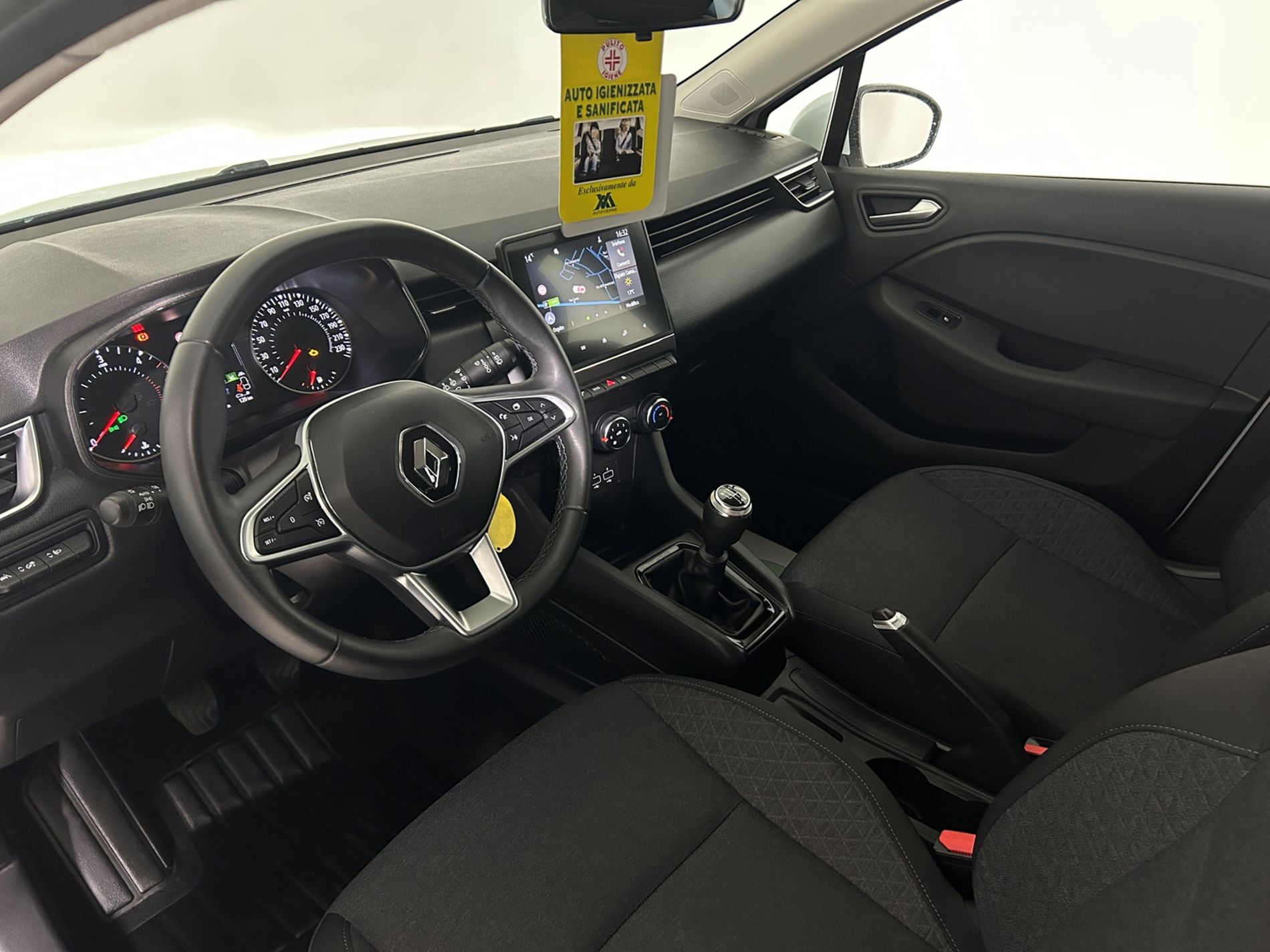 Clio 1.5 Business 100cv - Autoviemme