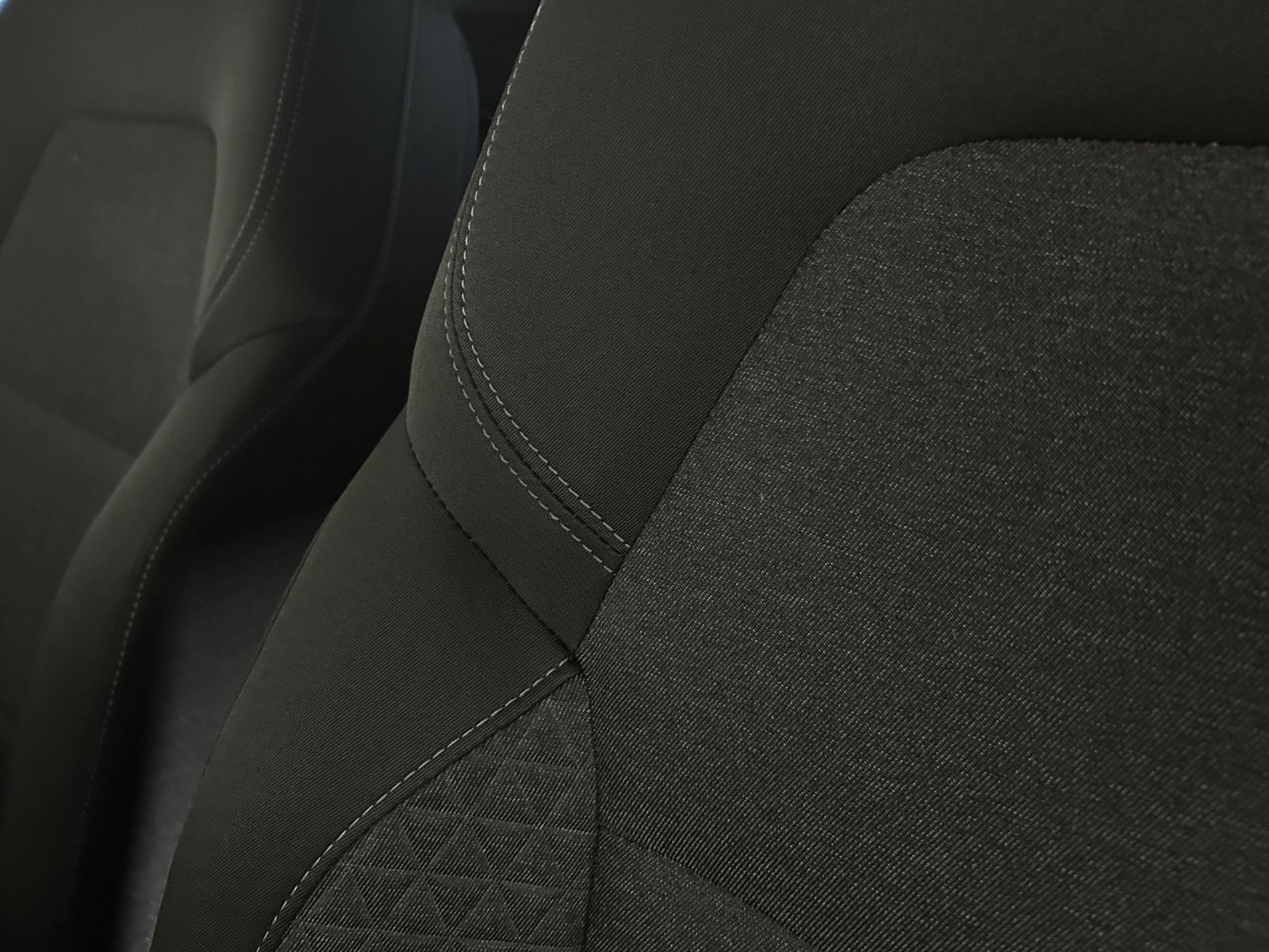 Clio 1.5 Business 100cv - Autoviemme