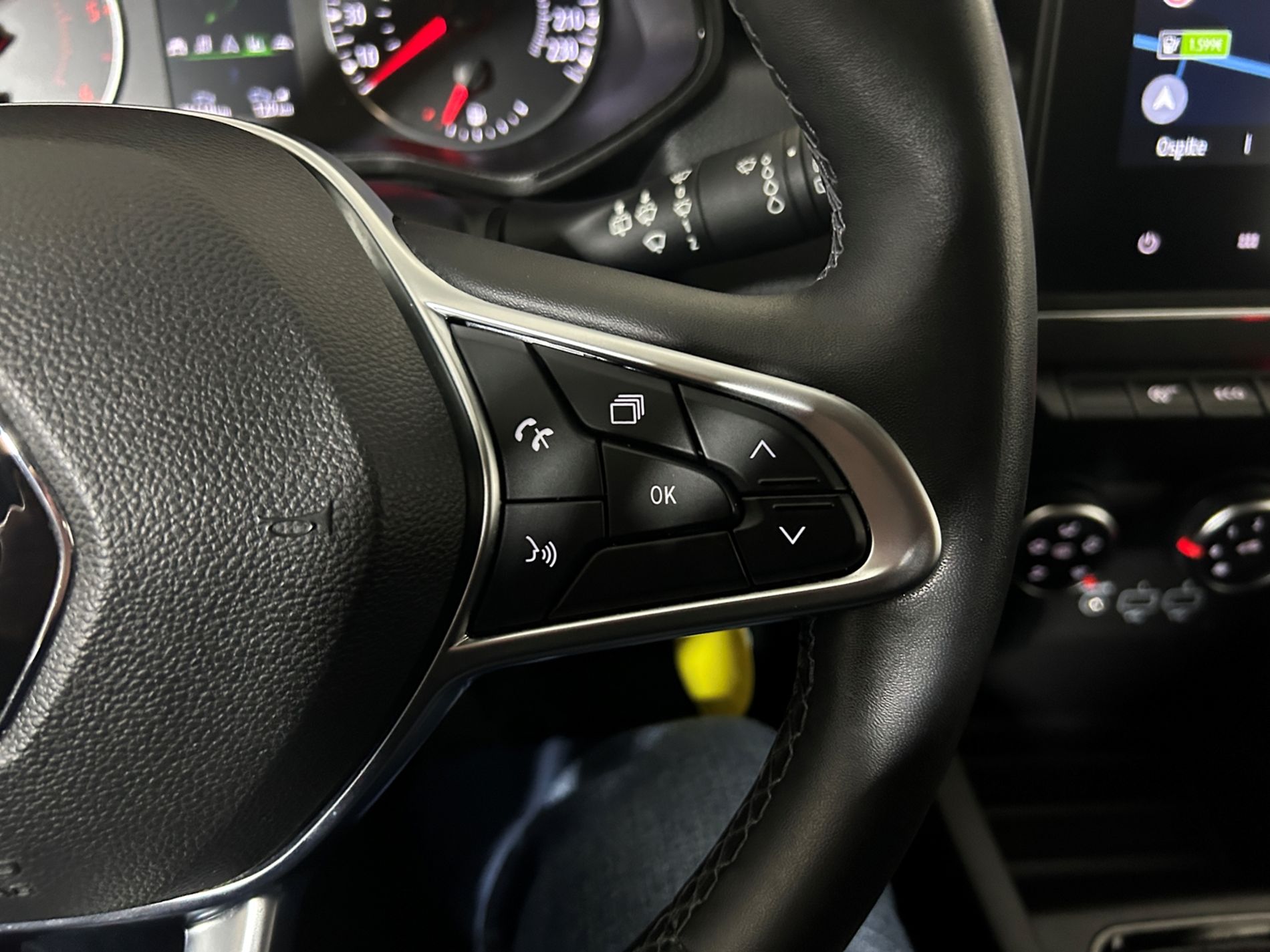 Clio 1.5 Business 100cv - Autoviemme