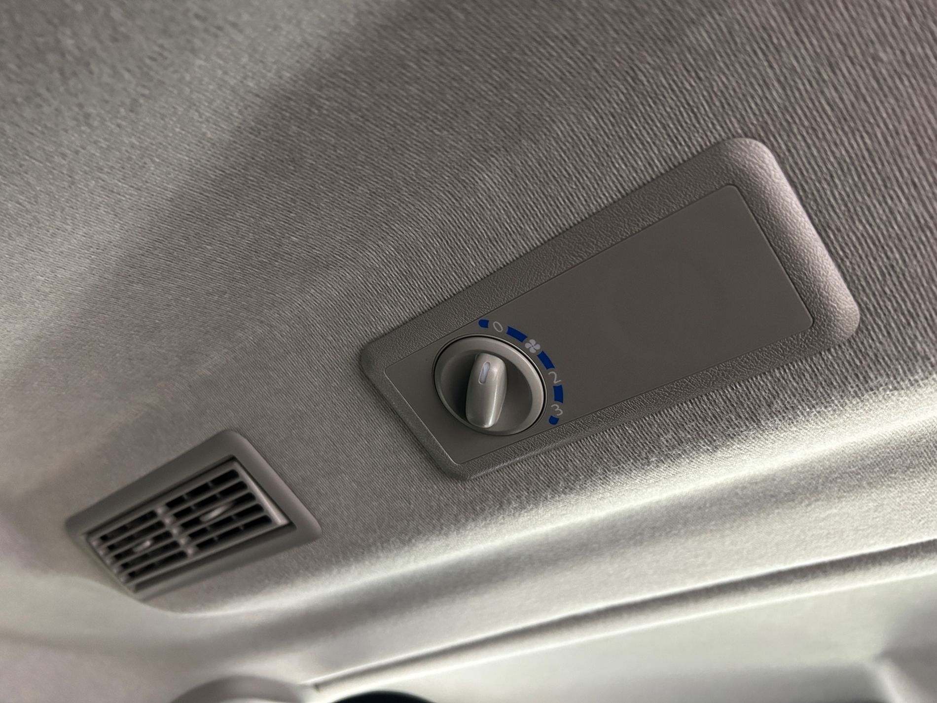 Renault trafic 2.0 dci 110cv L2H1 Autentic - Autoviemme