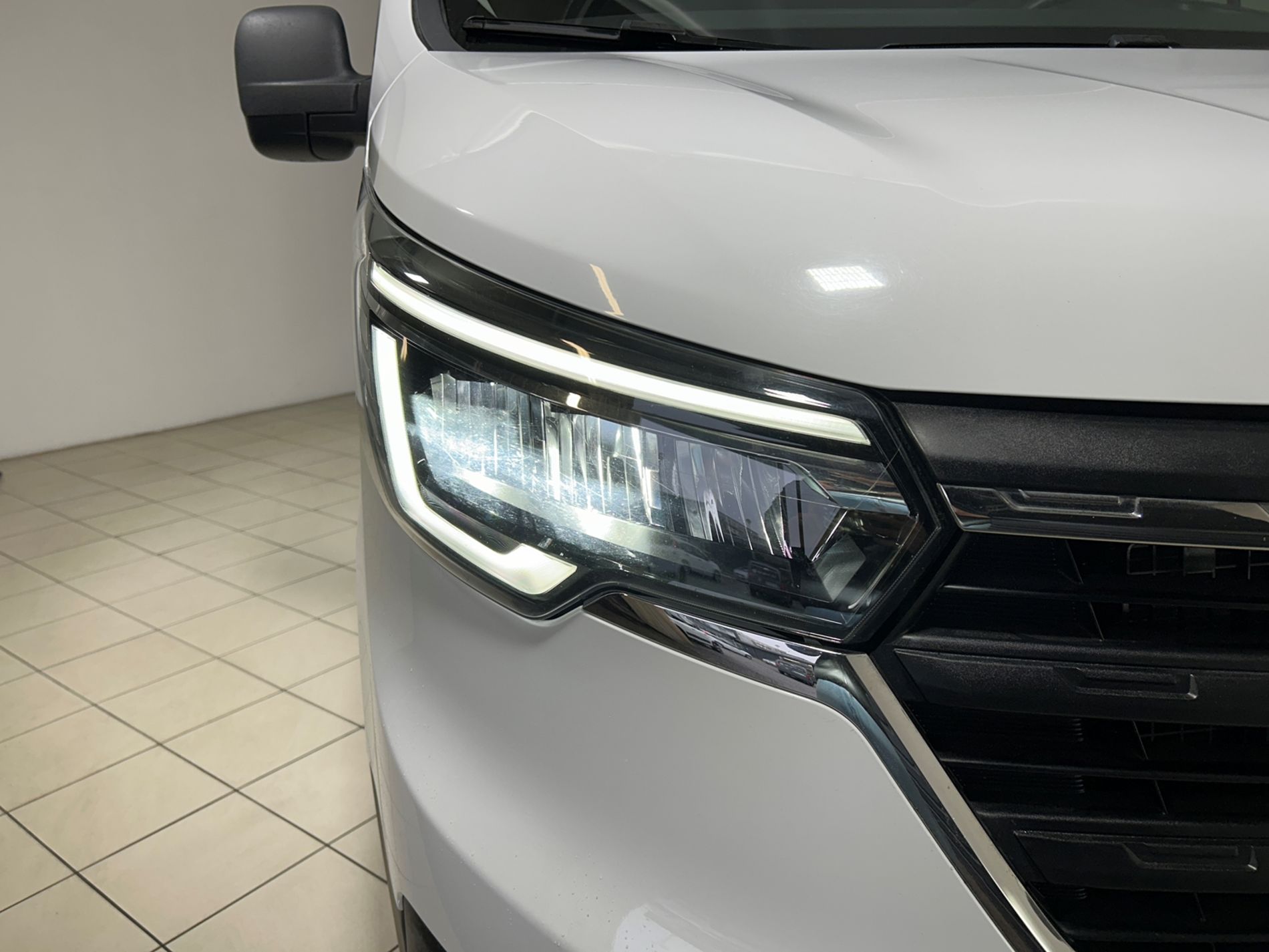 Renault trafic 2.0 dci 110cv L2H1 Autentic - Autoviemme