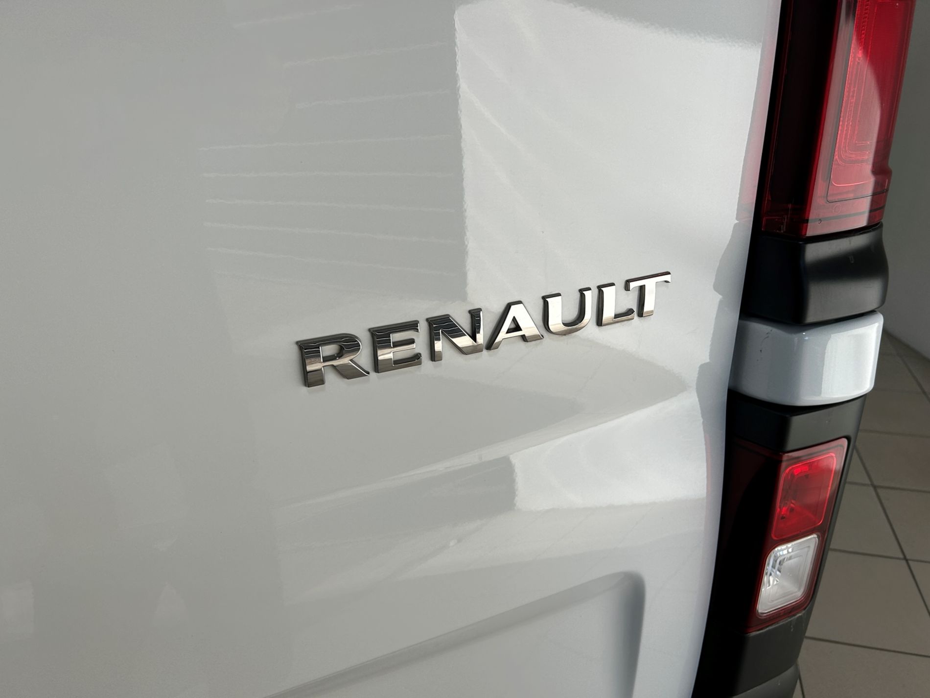 Renault Trafic Autentic 110cv - Autoviemme