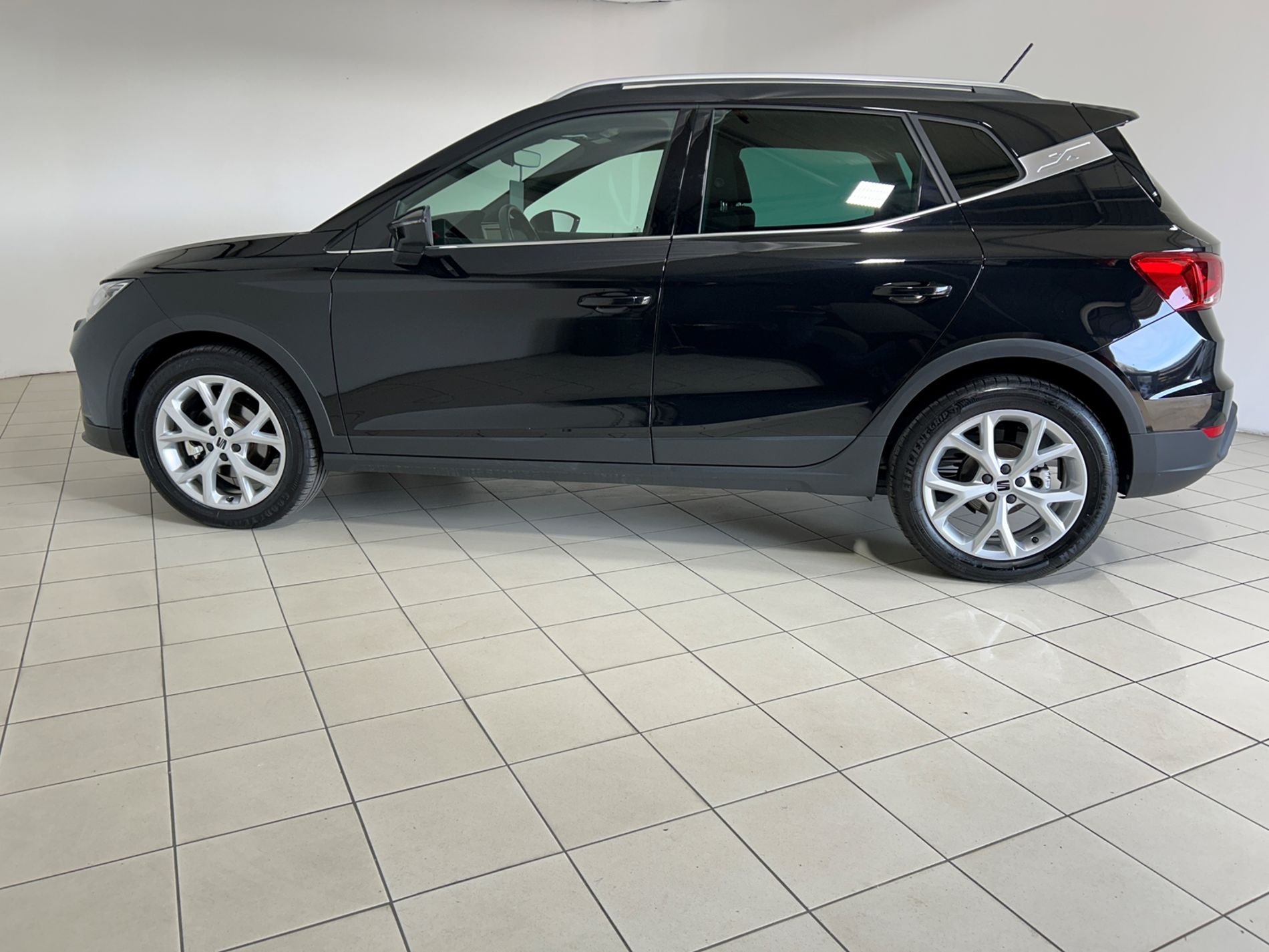 Seat Arona 1.0 ecotsi FR 115cv dsg - Autoviemme