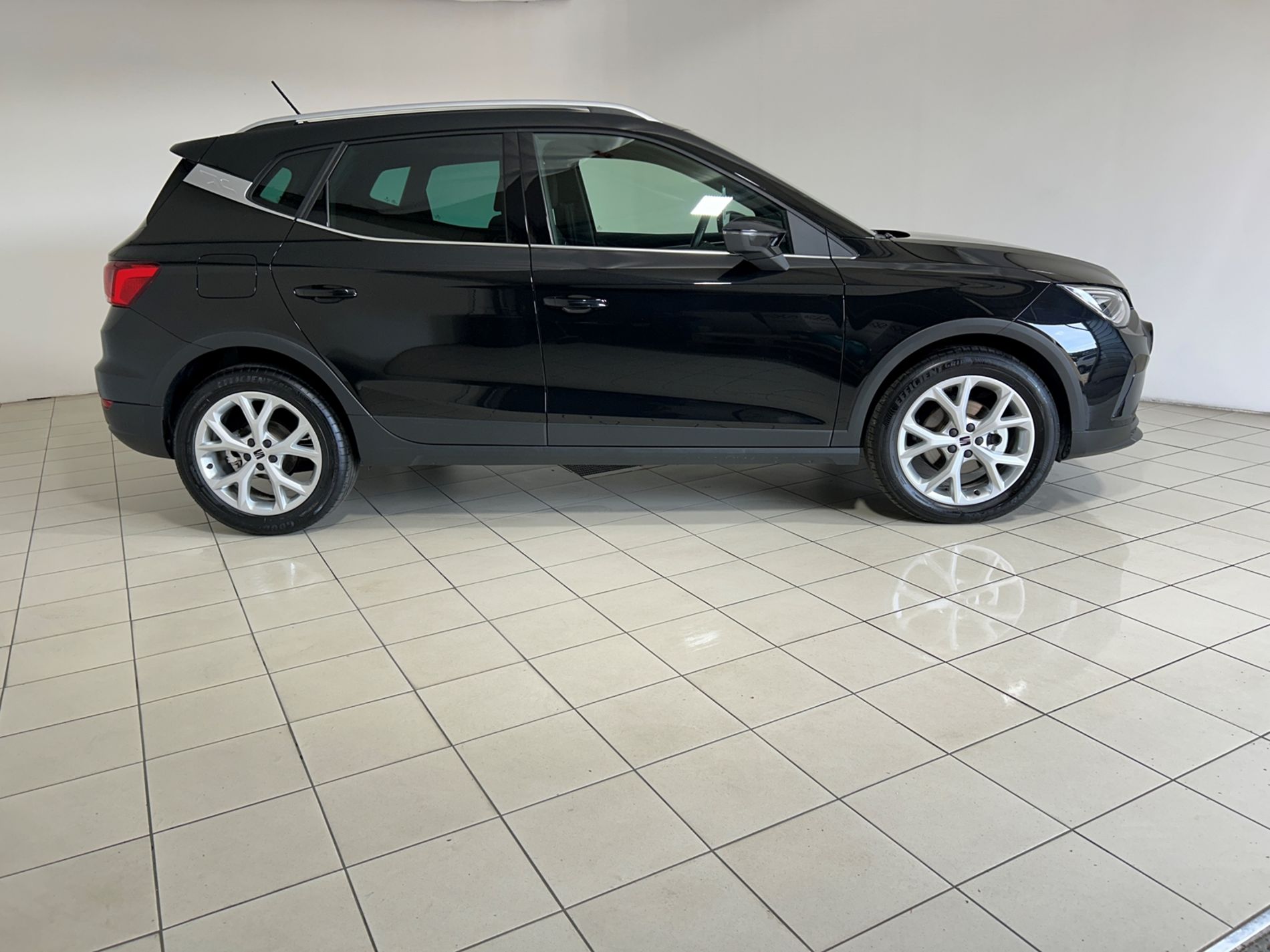 Seat Arona 1.0 ecotsi FR 115cv dsg - Autoviemme