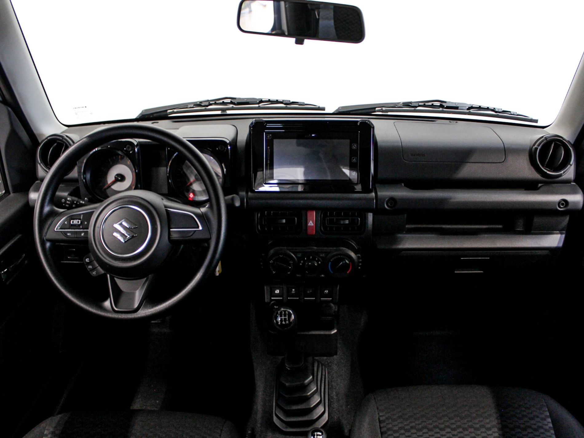 Suzuki Jimny 1.5 at3 porte - Autoviemme