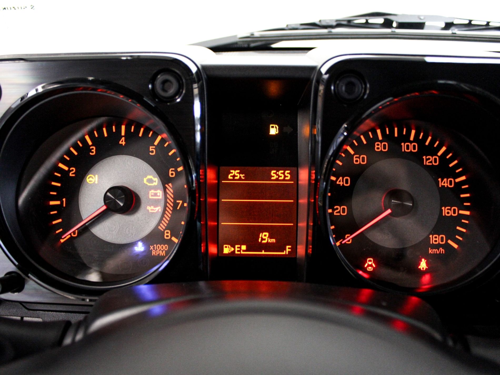 Suzuki Jimny 1.5 at3 porte - Autoviemme