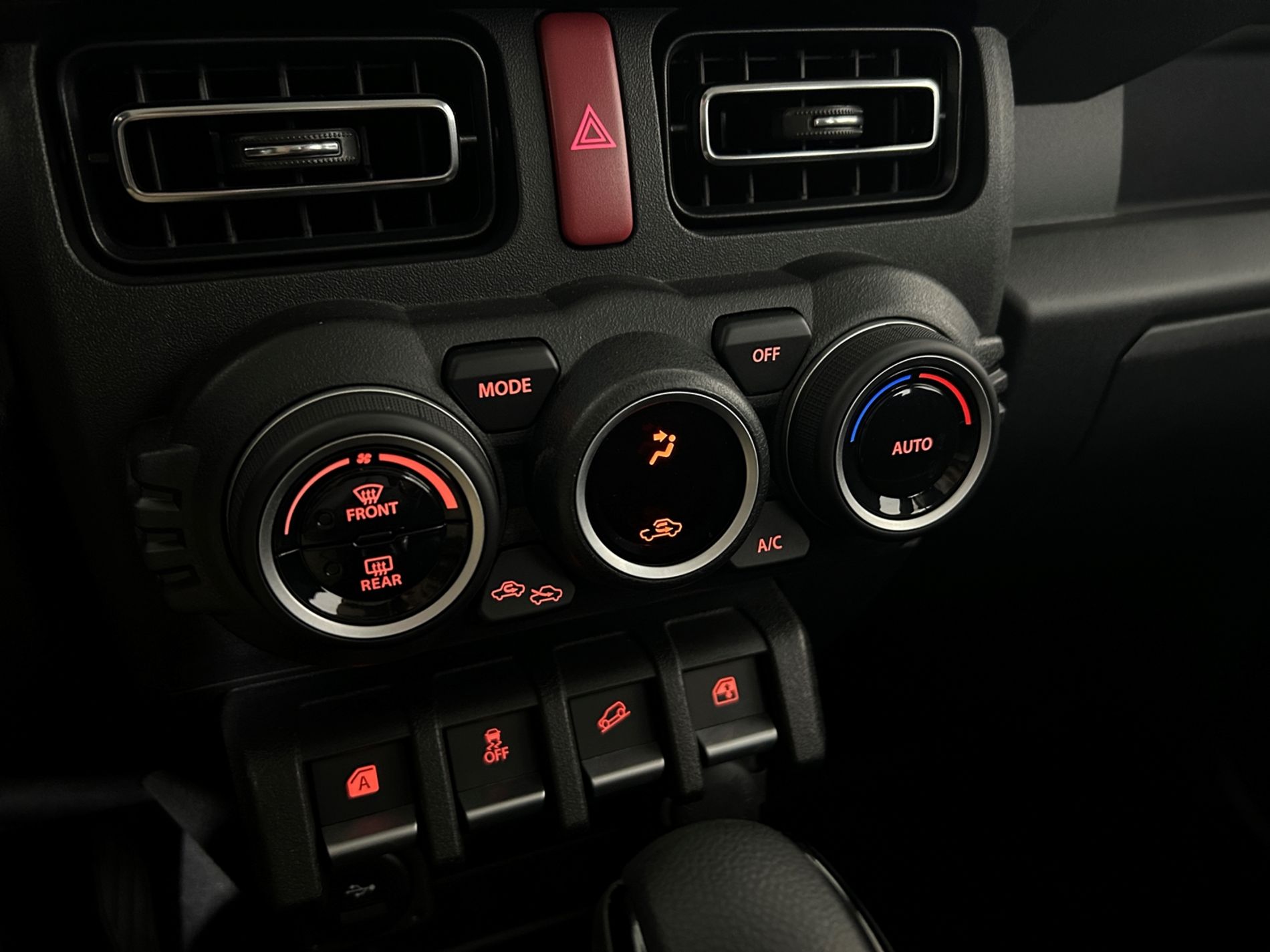 Suzuki Suzuki Jimny 1.5 at 5 porte   - Autoviemme