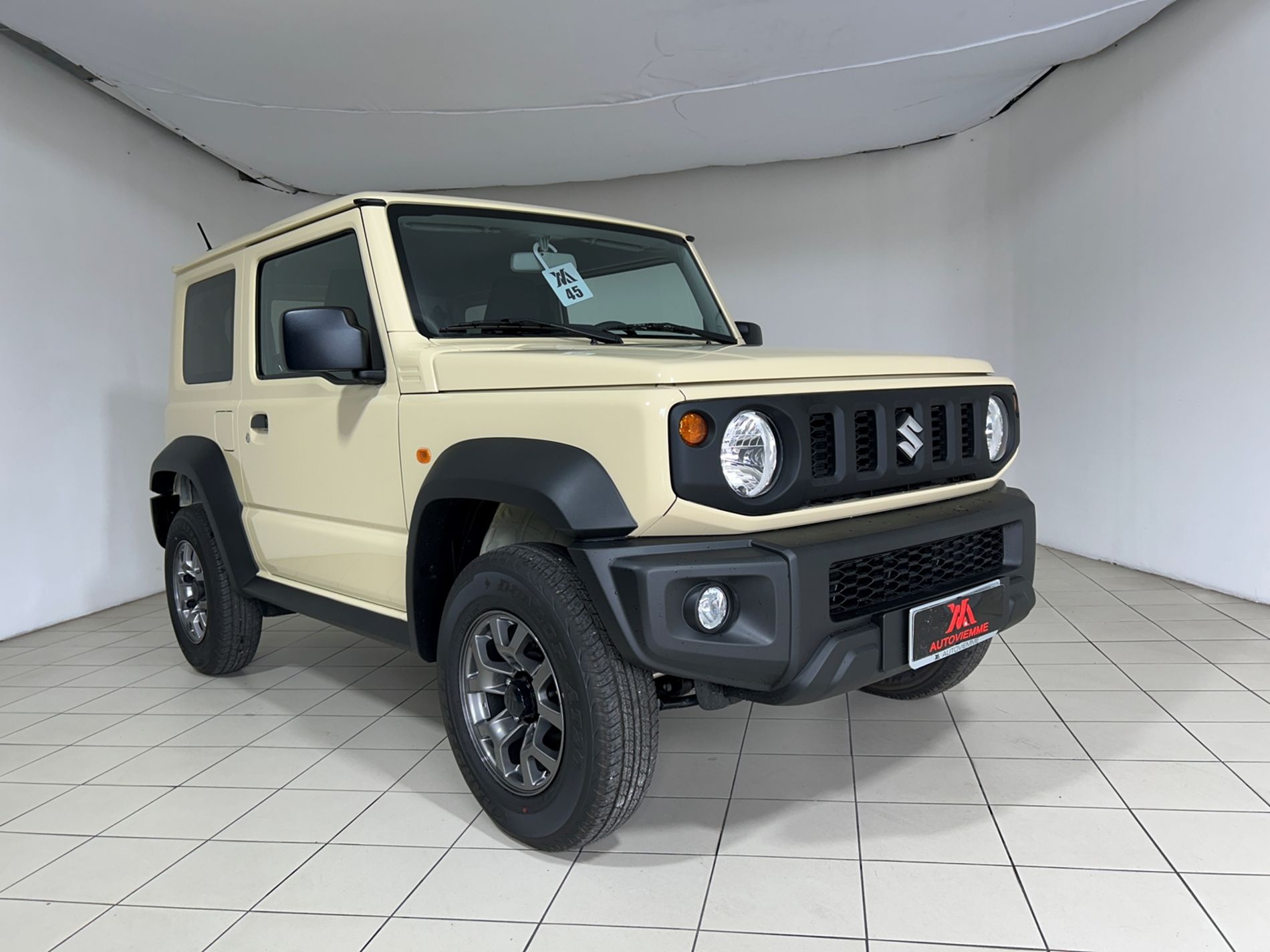 Suzuki 1.5 3p GL Autovettura 4 posti - Autoviemme