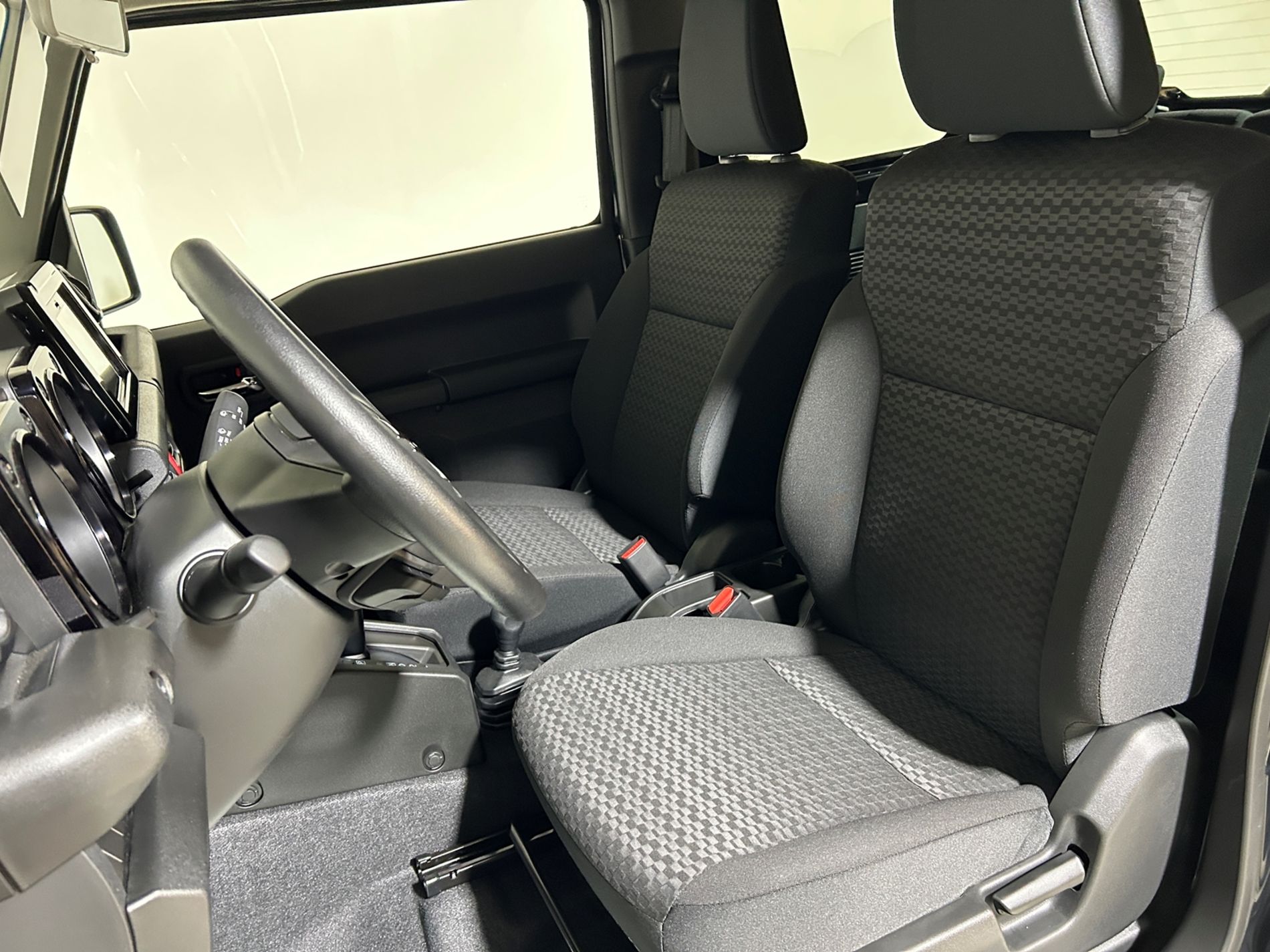 Suzuki Jimny GLX 4 posti 3 porte cambio automatico - Autoviemme