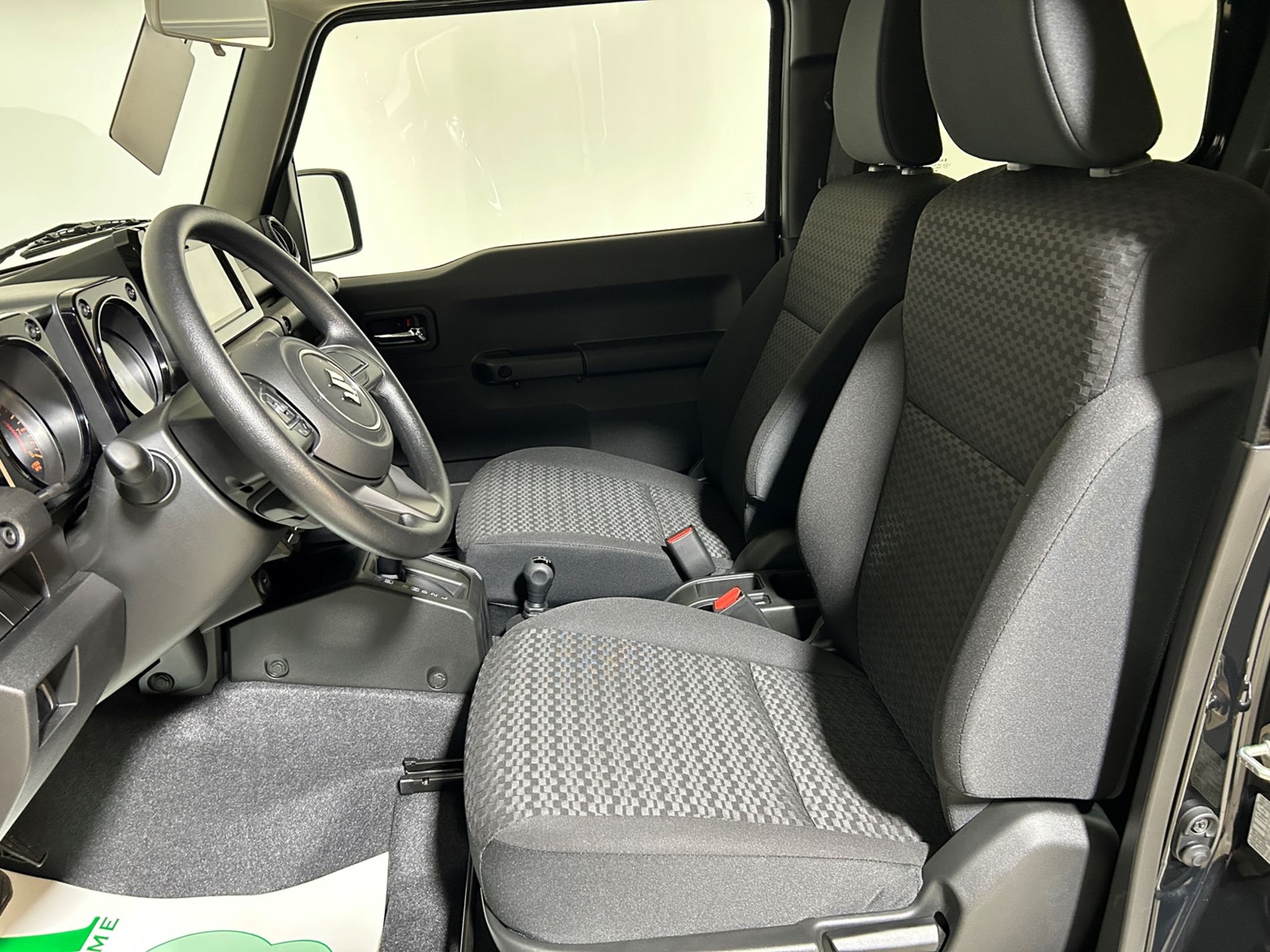 Suzuki Jimny GLX 4 posti 3 porte cambio automatico - Autoviemme