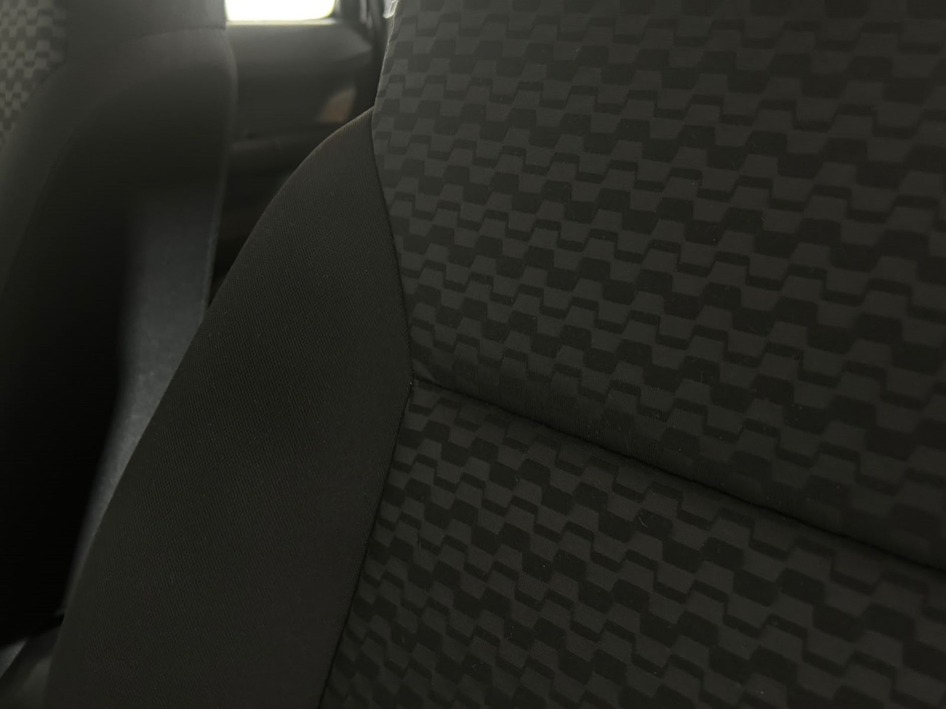 Suzuki GLX 1.5 100cv 5p - Autoviemme