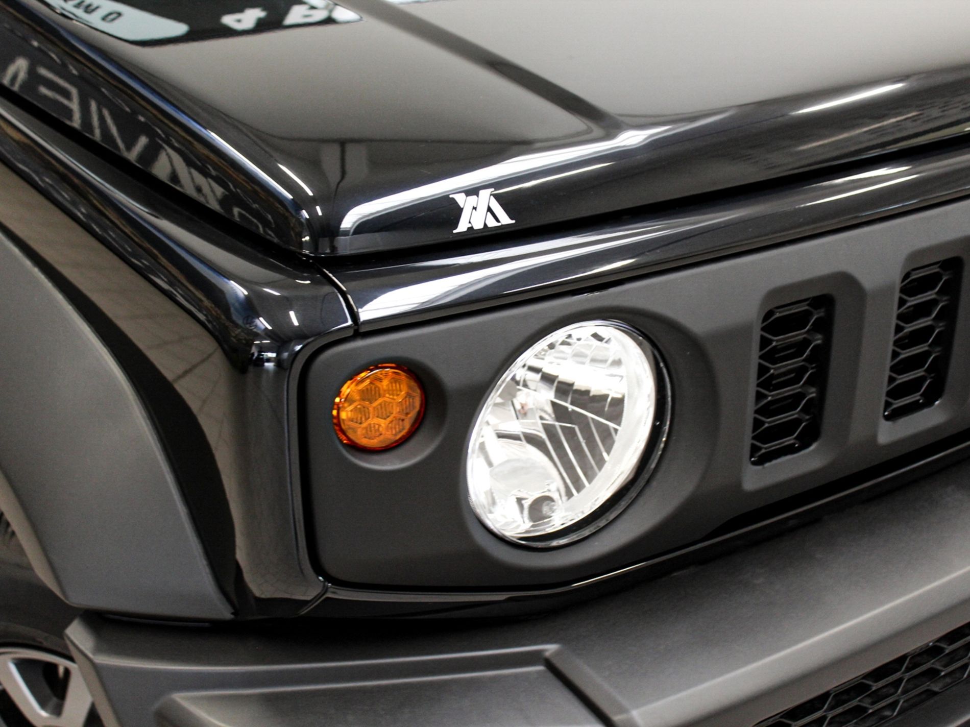 Jimny 1.5 GL 3 porte 4wd allgrip auto 4 posti - Autoviemme