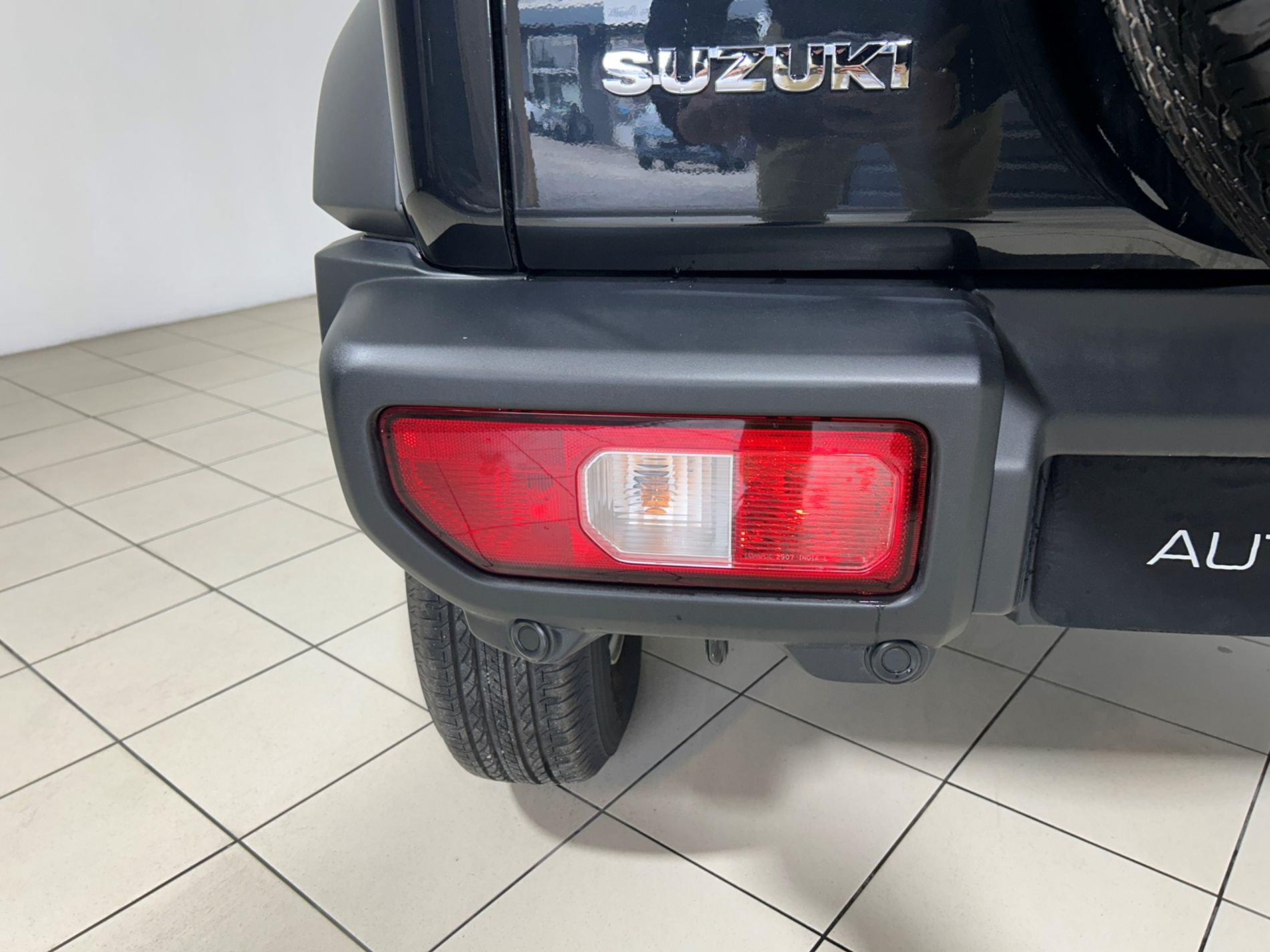 Suzuki Suzuki Jimny 1.5 at 5 porte   - Autoviemme