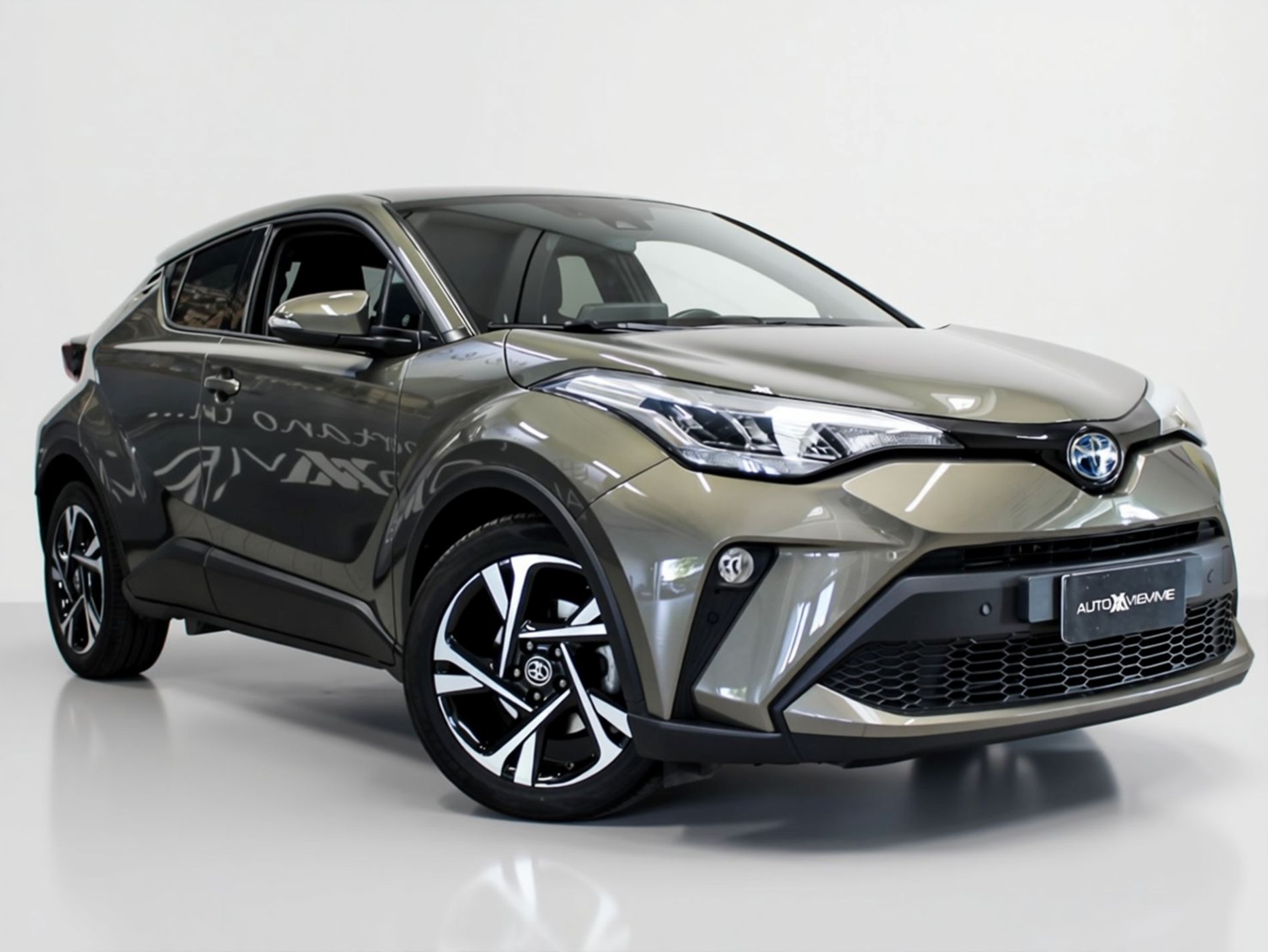 Toyota C-HR 1.8h Lounge e-cvt - Autoviemme