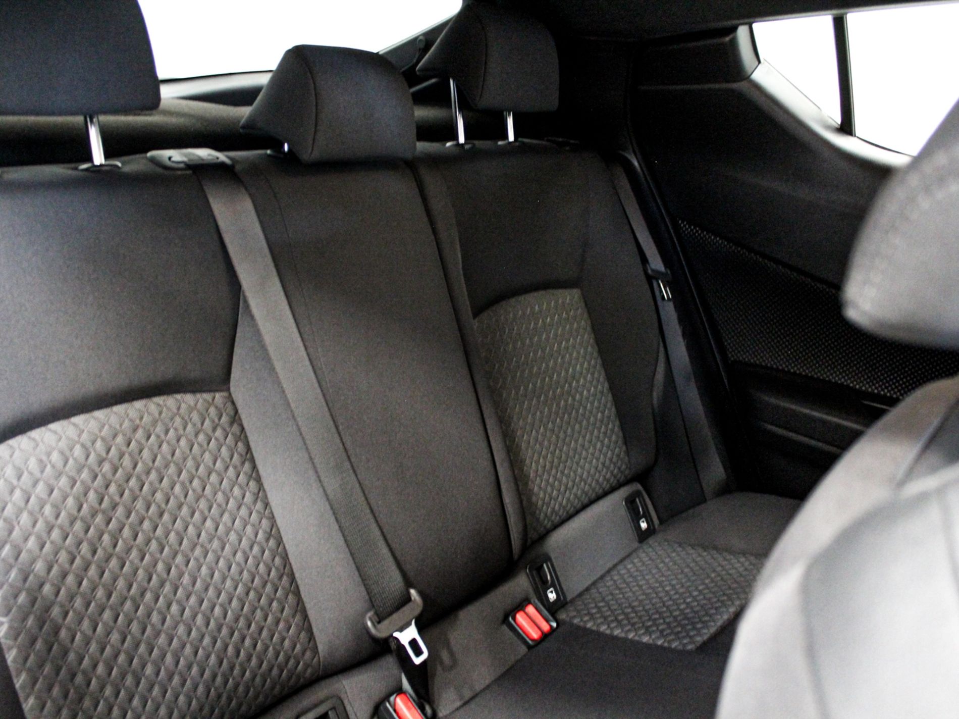 C-HR 1.8h Trend e-cvt - Autoviemme