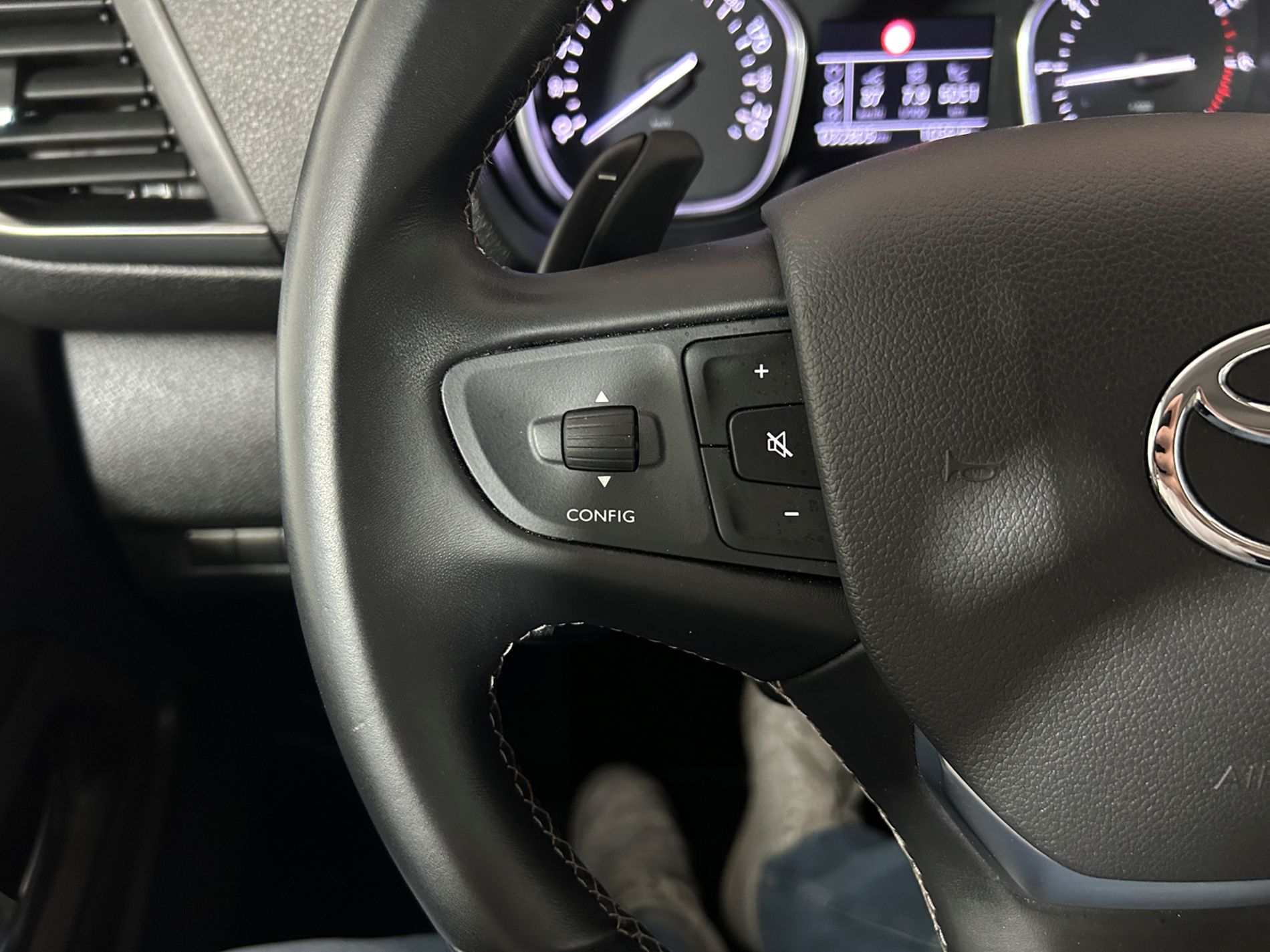 Proace Verso L1 Black Edition 8 posti - Autoviemme