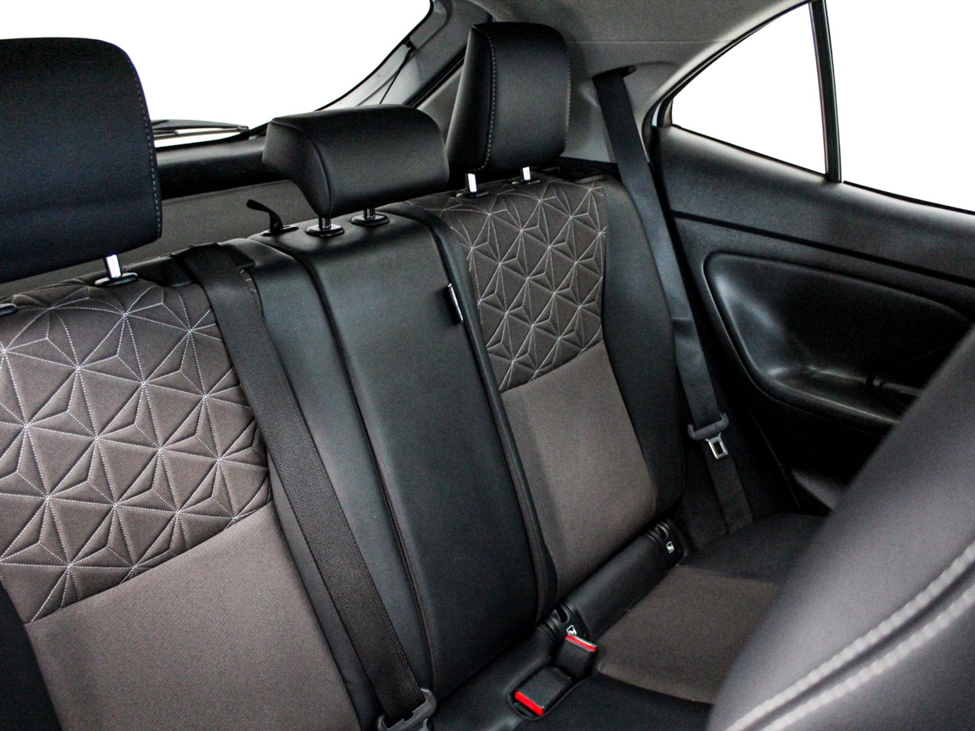 Yaris Cross 1.5h Lounge fwd 116cv e-cvt - Autoviemme