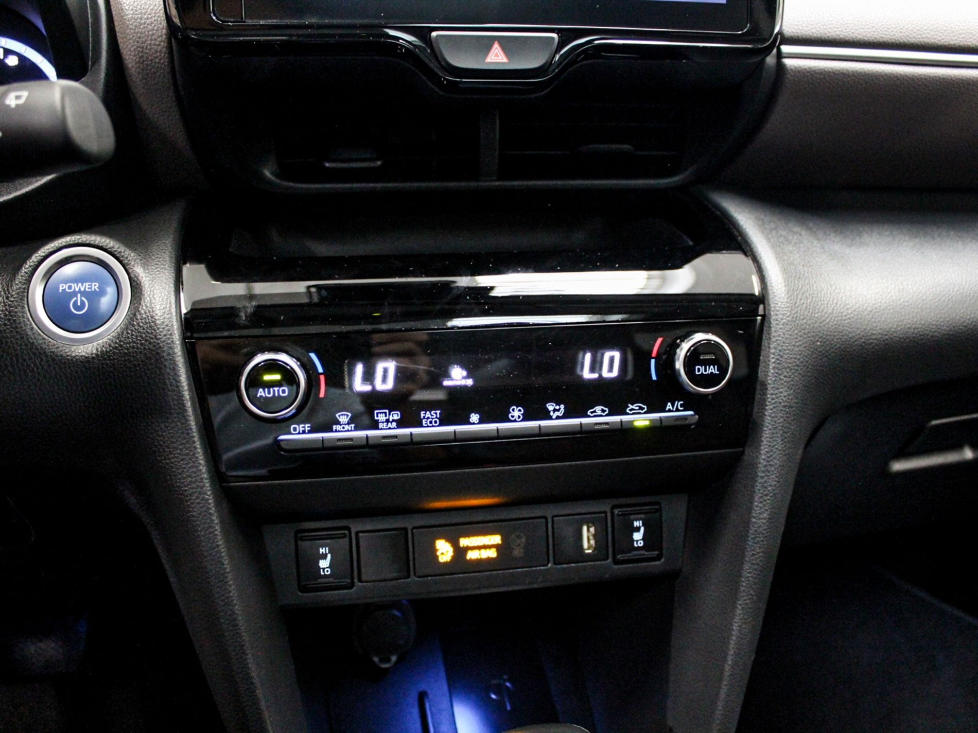 Yaris Cross 1.5h Lounge fwd 116cv e-cvt - Autoviemme