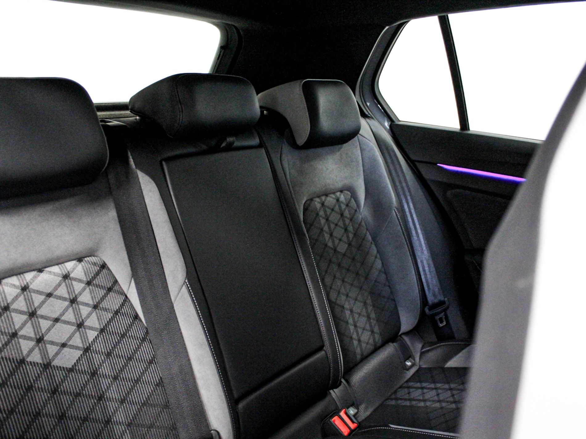 Golf 1.5 etsi evo R-Line 150cv dsg - Autoviemme