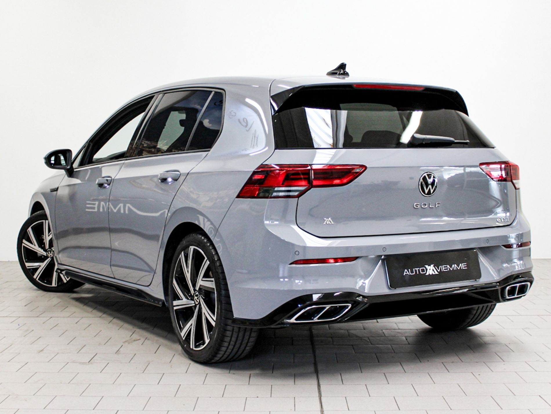 Golf 1.5 etsi evo R-Line 150cv dsg - Autoviemme