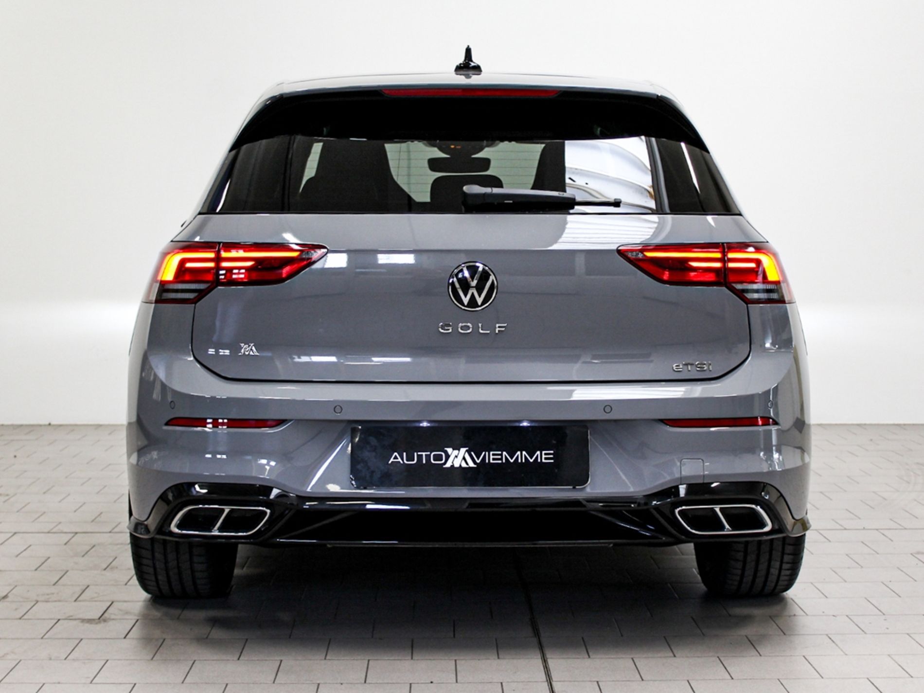 Golf 1.5 etsi evo R-Line 150cv dsg - Autoviemme