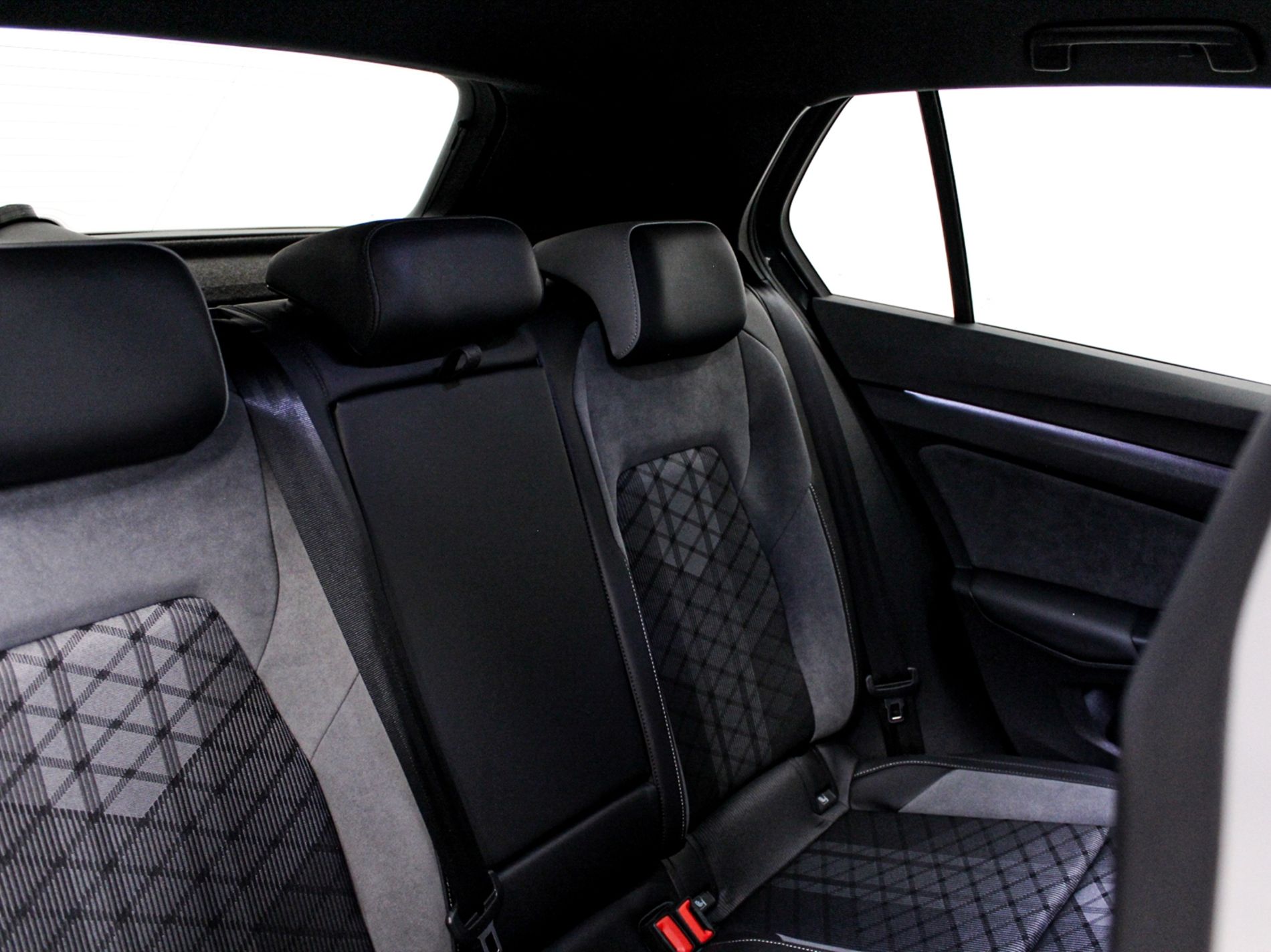 Golf 1.5 etsi evo R-Line 150cv dsg - Autoviemme