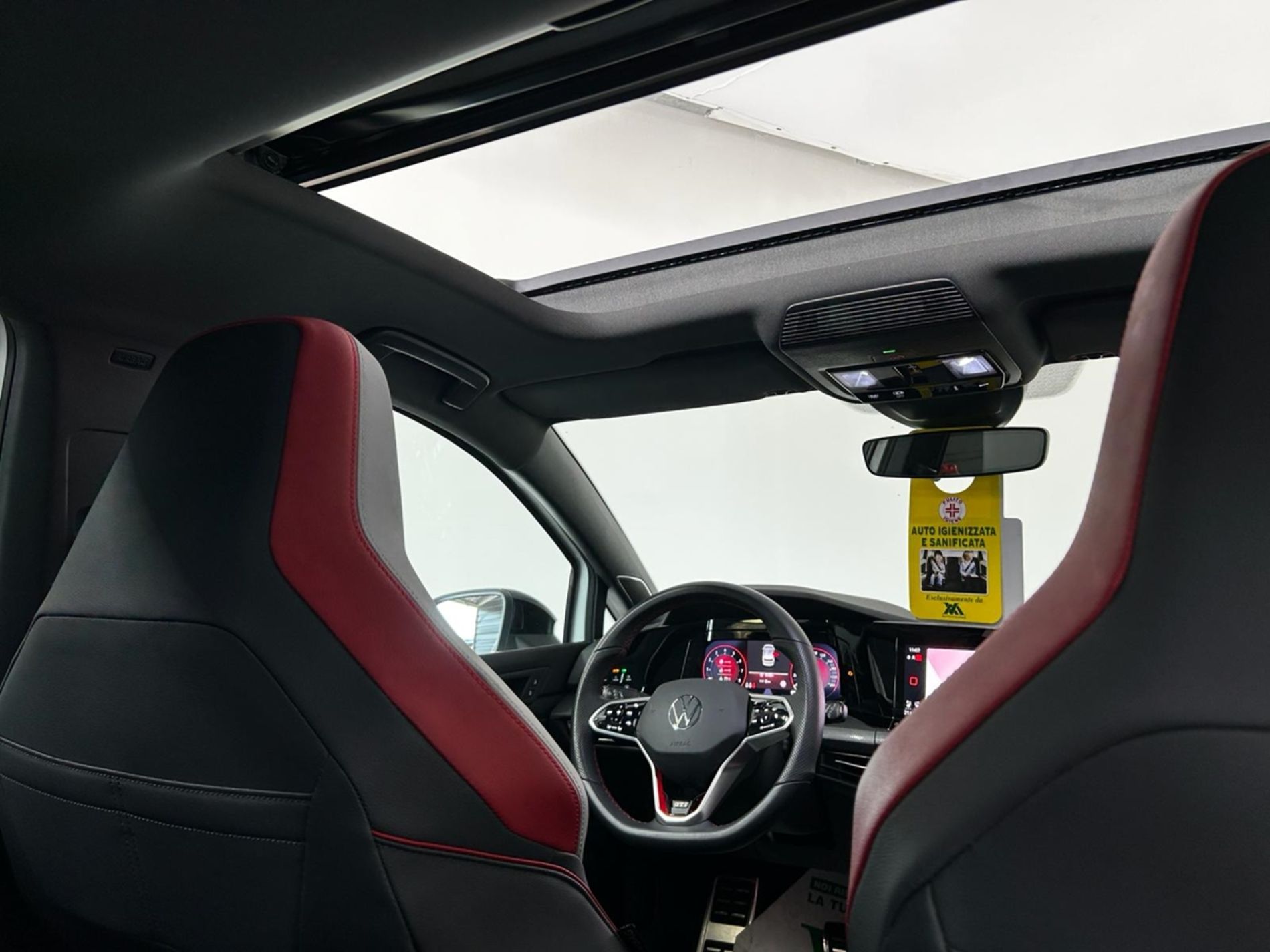 Volkswagen Golf 2.0 tsi GTI 245 cv dsg - Autoviemme