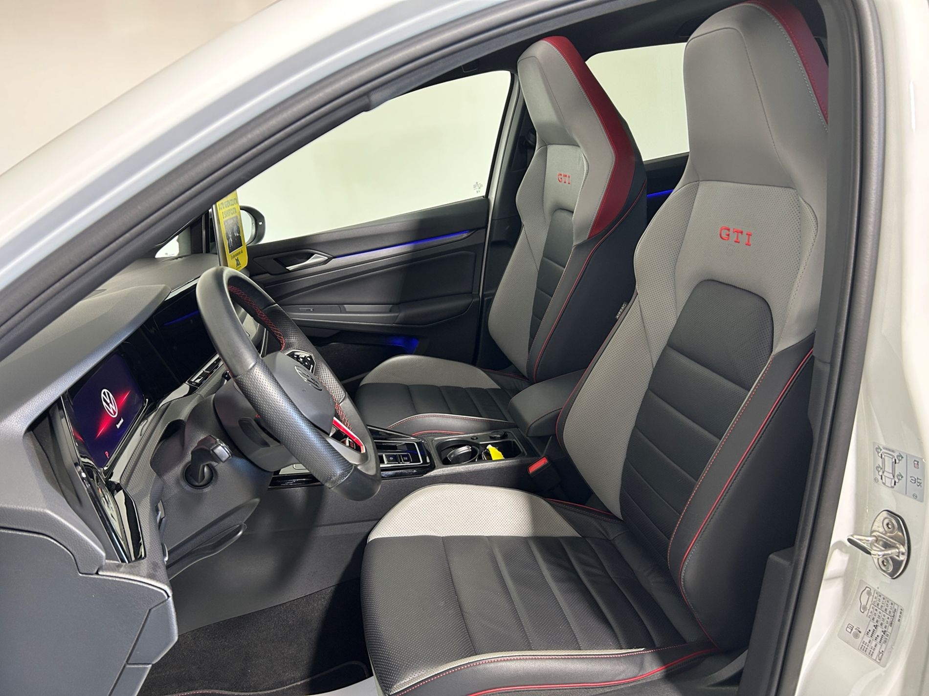 Volkswagen Golf 2.0 tsi GTI 245 cv dsg Tetto apribile sedili in pelle ventilati - Autoviemme