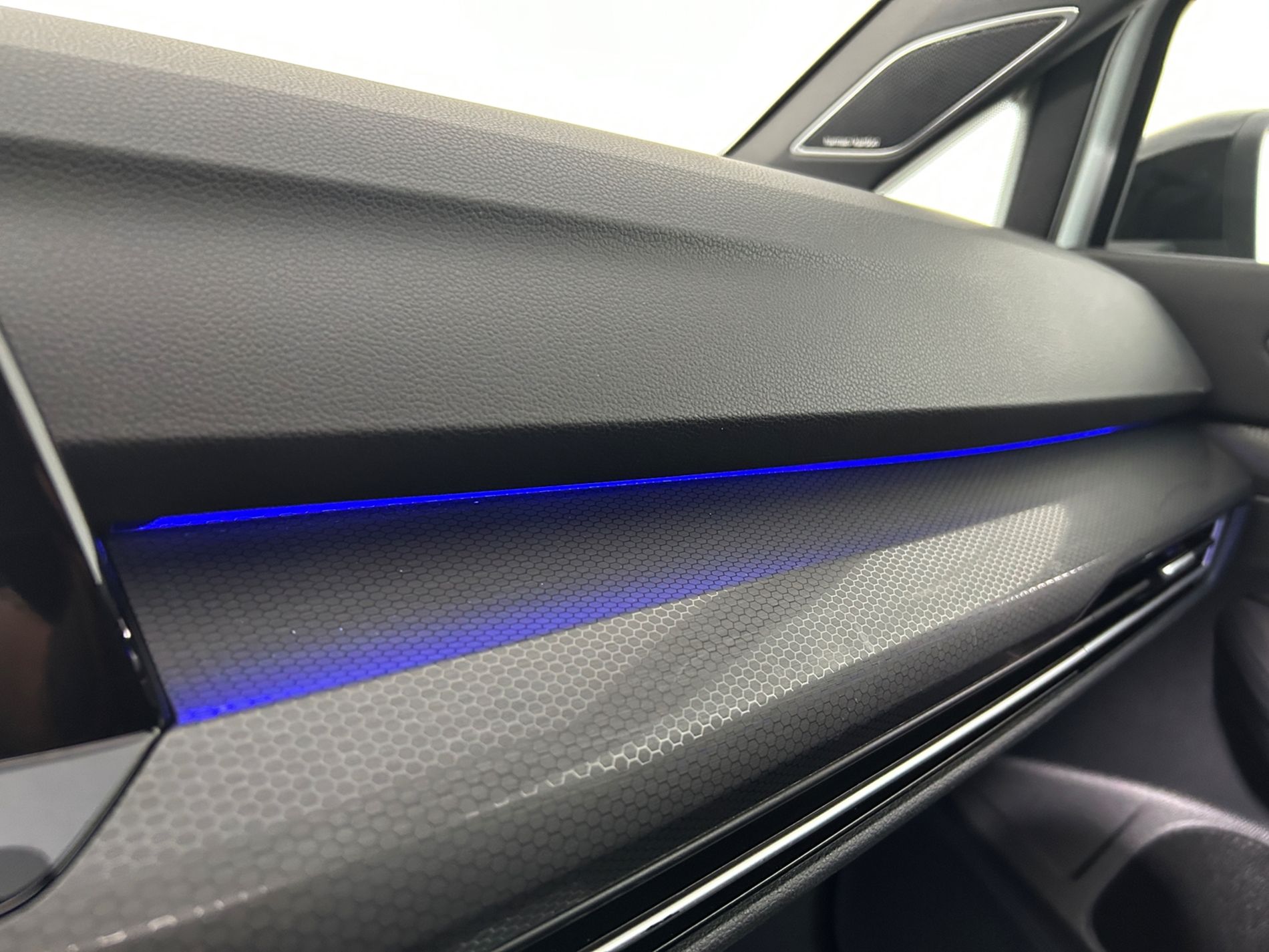 Volkswagen Golf 2.0 tsi GTI 245 cv dsg Tetto apribile sedili in pelle ventilati - Autoviemme