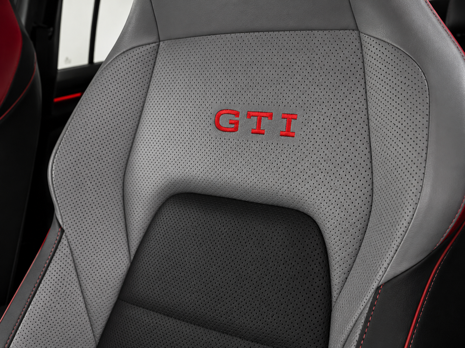 Golf GTI 245cv - Autoviemme