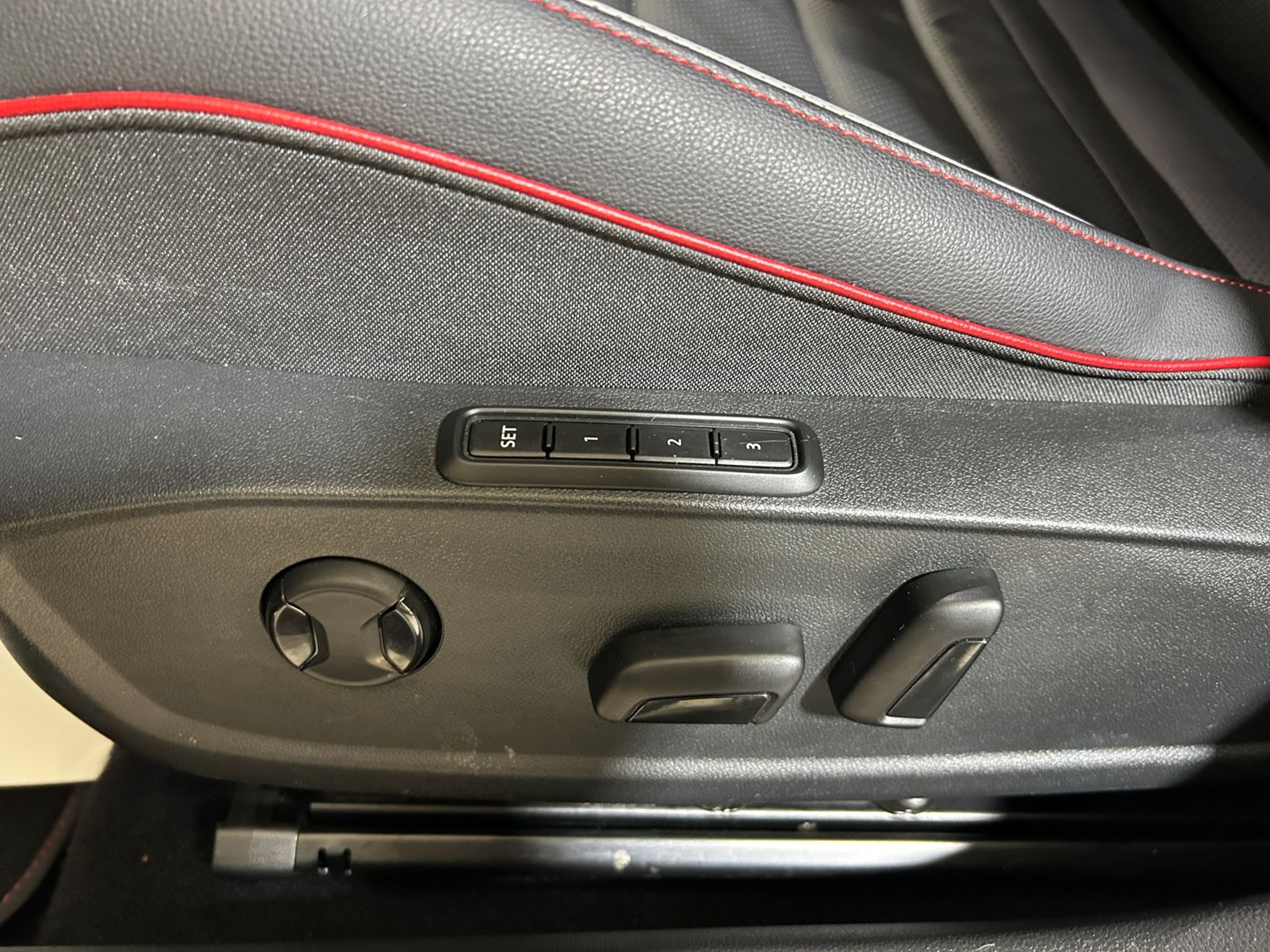 Golf GTI 245cv - Autoviemme