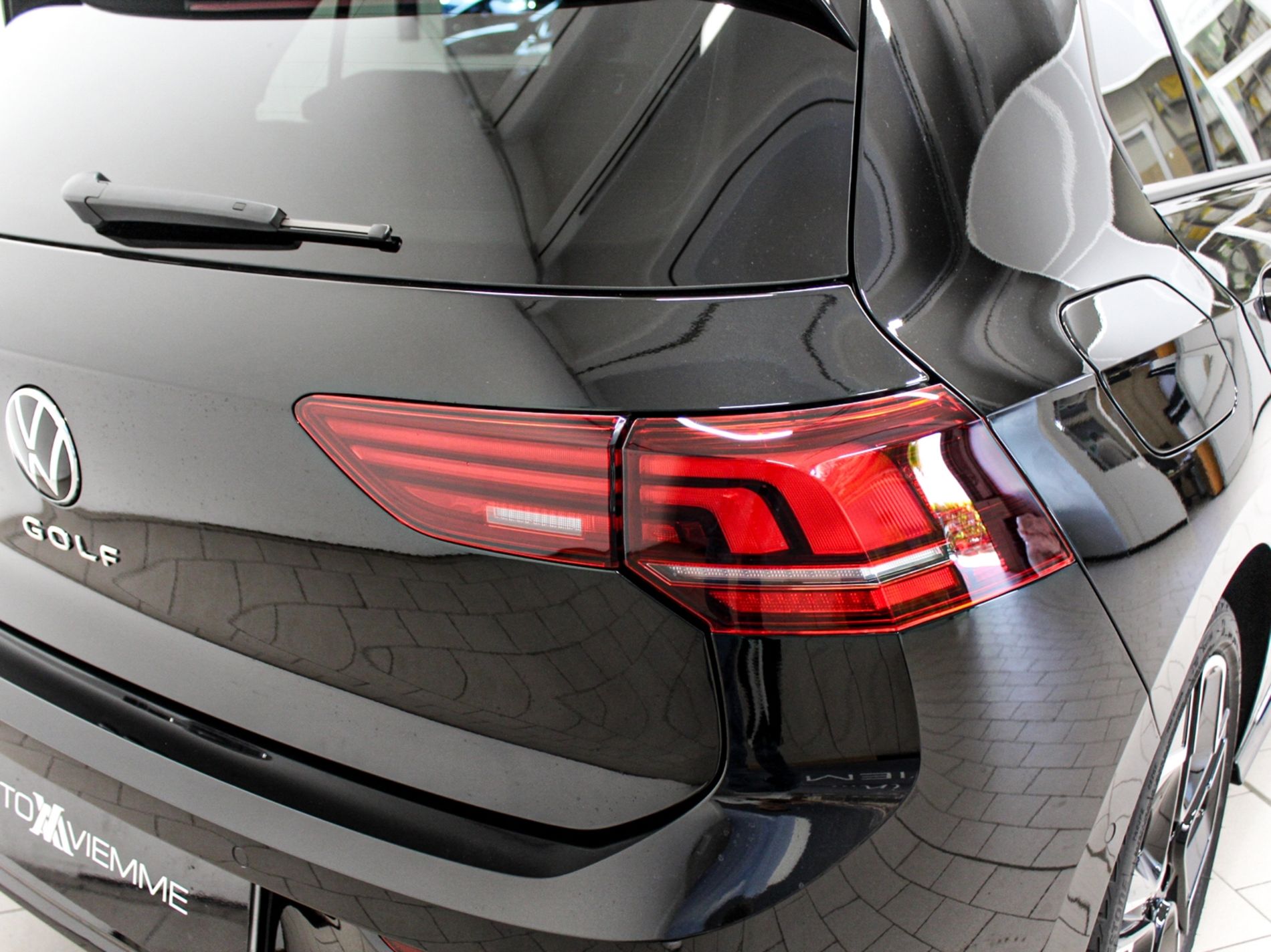 Golf 2.0 tdi R-Line Plus 150cv dsg - Autoviemme