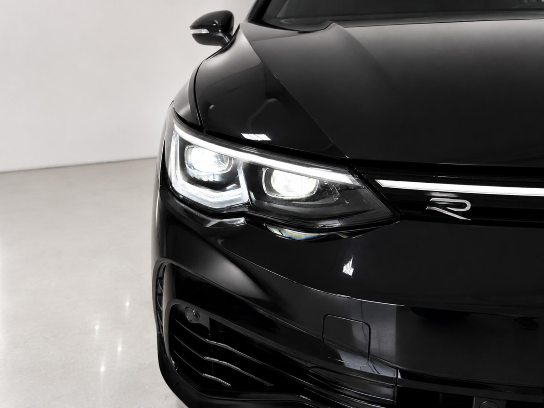 Volkswagen Golf R 4motion 333cv dsg   - Autoviemme