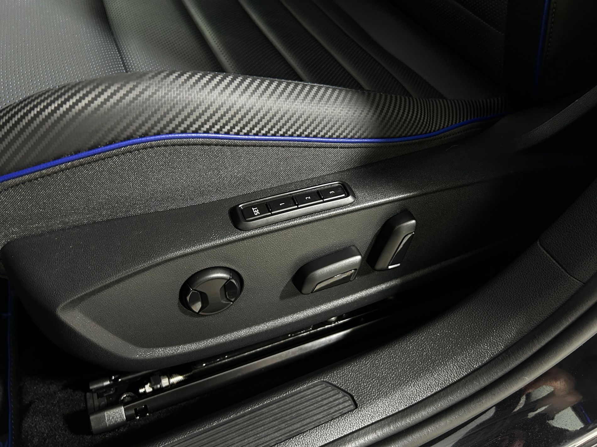 Volkswagen Golf R 4motion 333cv dsg   - Autoviemme