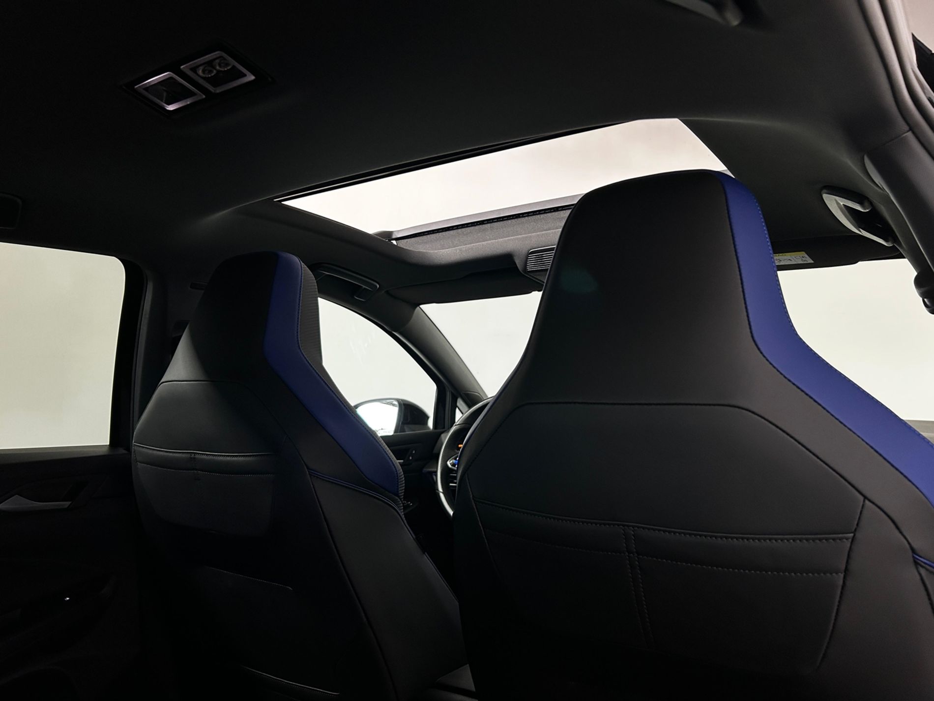 Volkswagen Golf R 4motion 333cv dsg   - Autoviemme