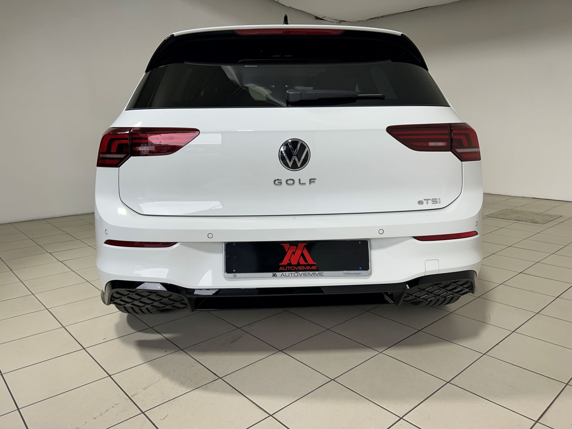 Golf 1.5 etsi R-Line 150cv dsg - Autoviemme