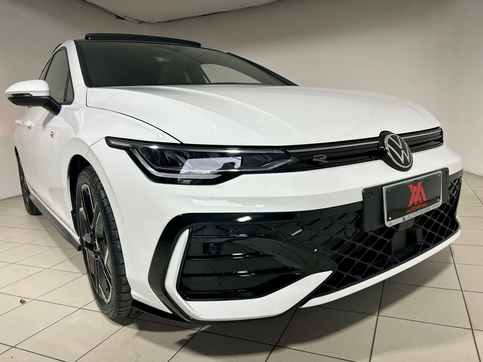 Golf 1.5 etsi R-Line 150cv dsg - Autoviemme
