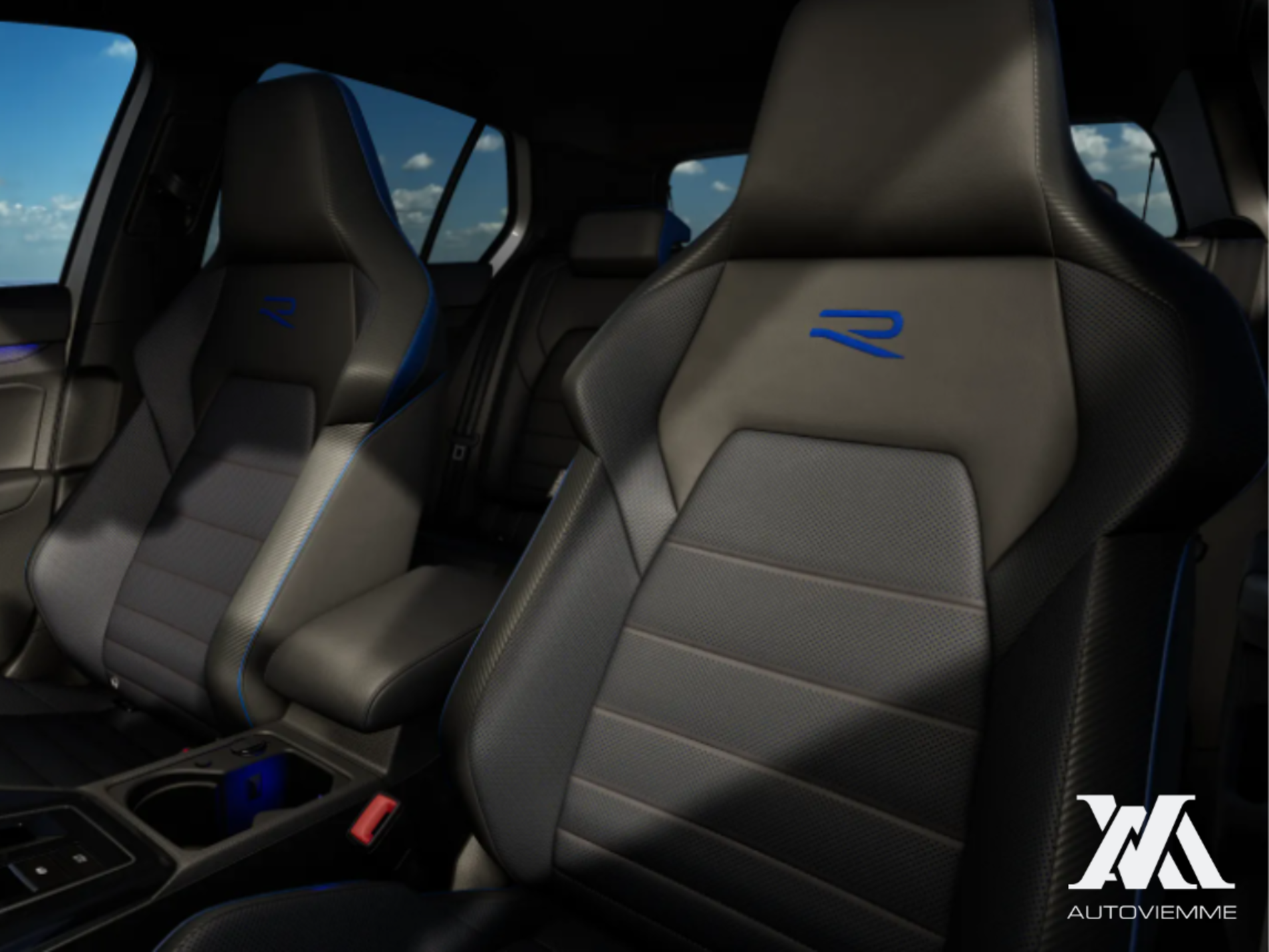 Volkswagen Golf R - Autoviemme