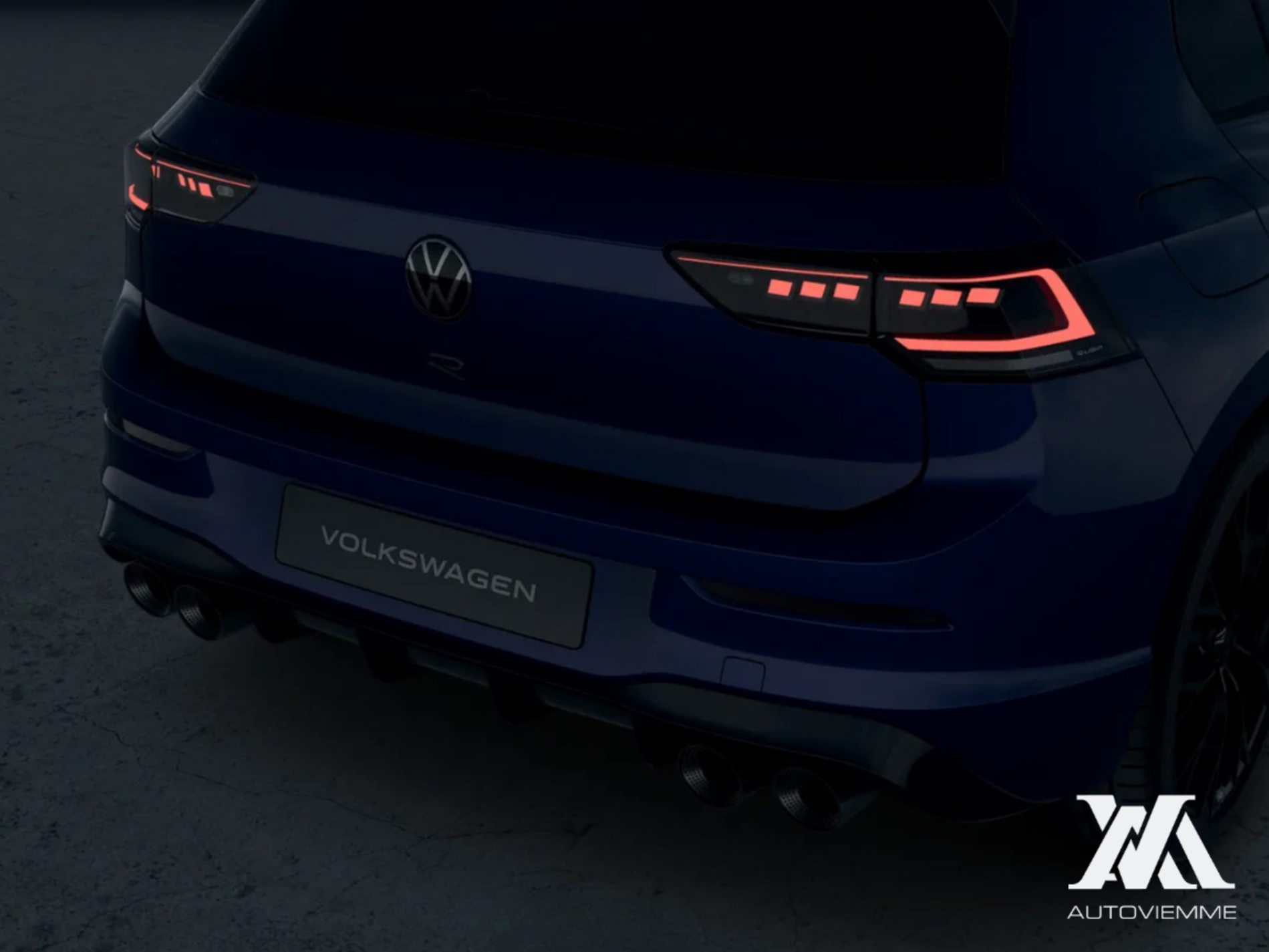 Volkswagen Golf R - Autoviemme